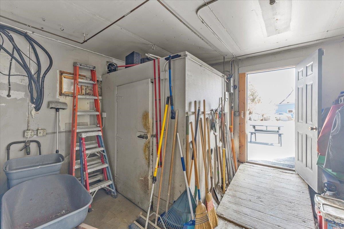 435 N. Main Street Property Photo 11