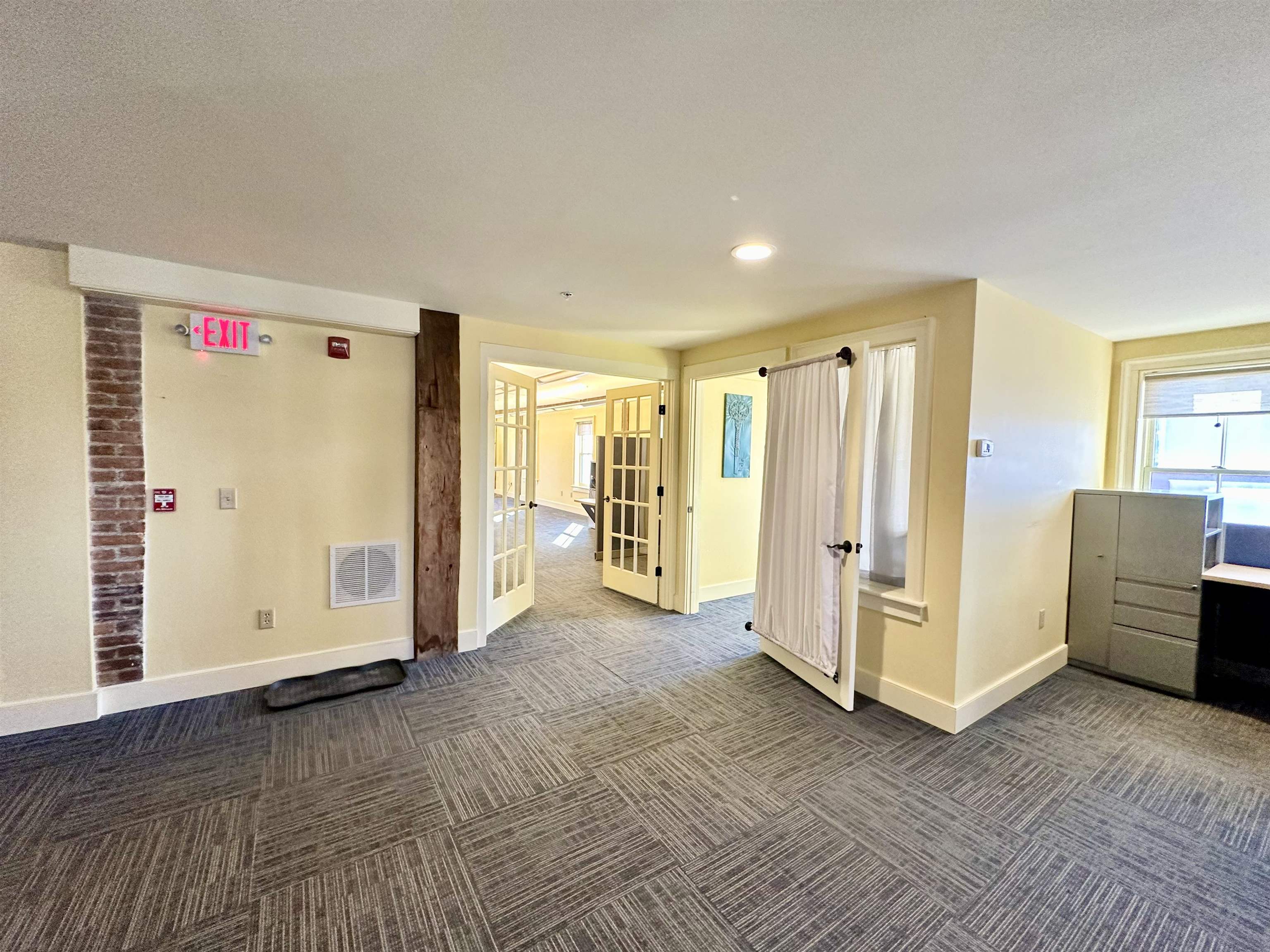 60 Lake Street Property Photo 11