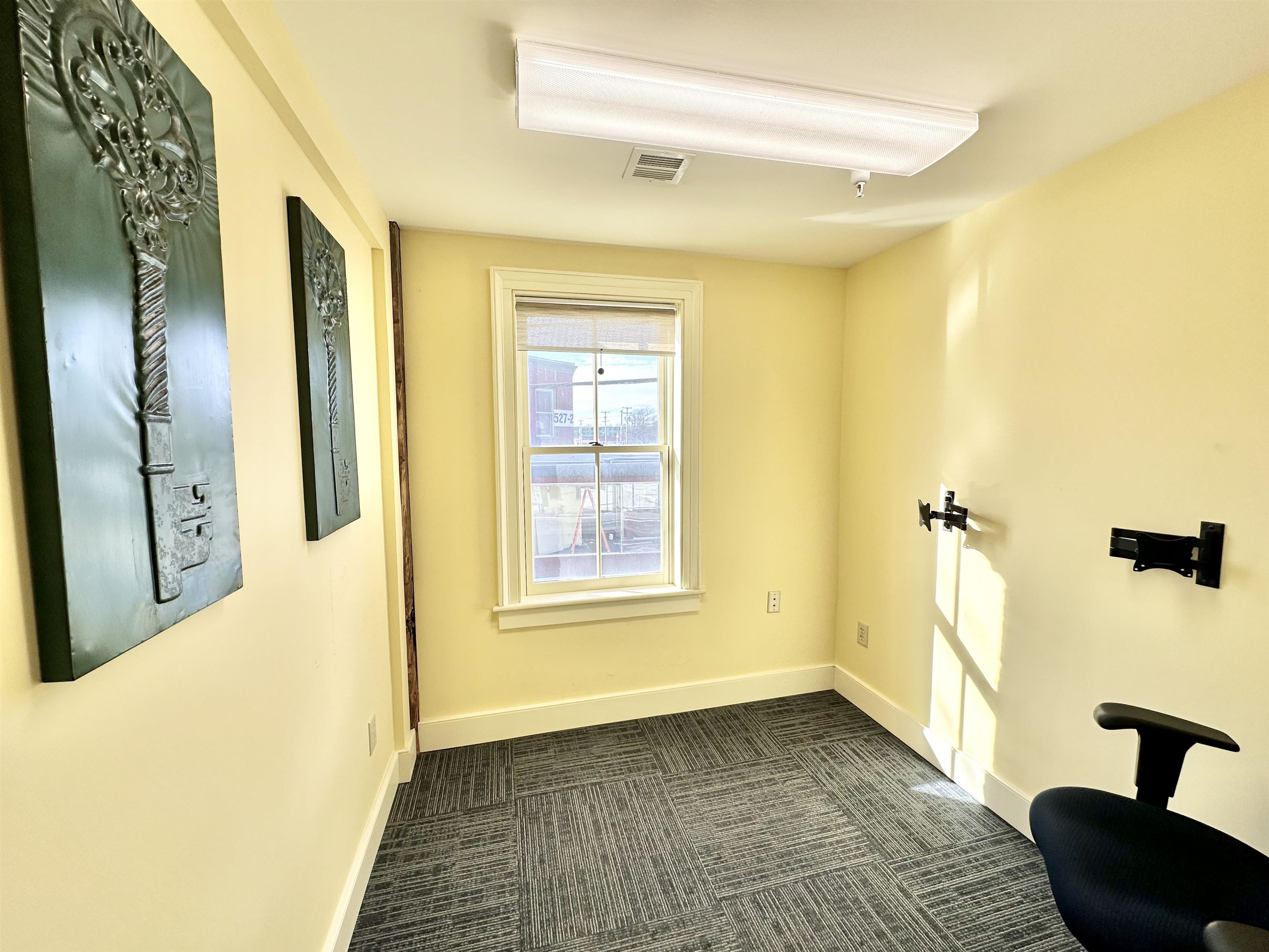 60 Lake Street Property Photo 17
