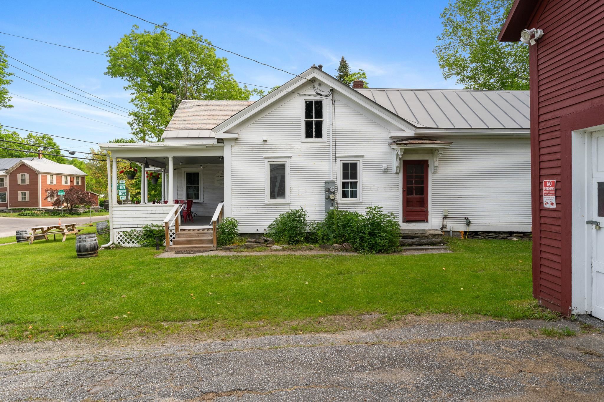 208 Main Street Property Photo 6