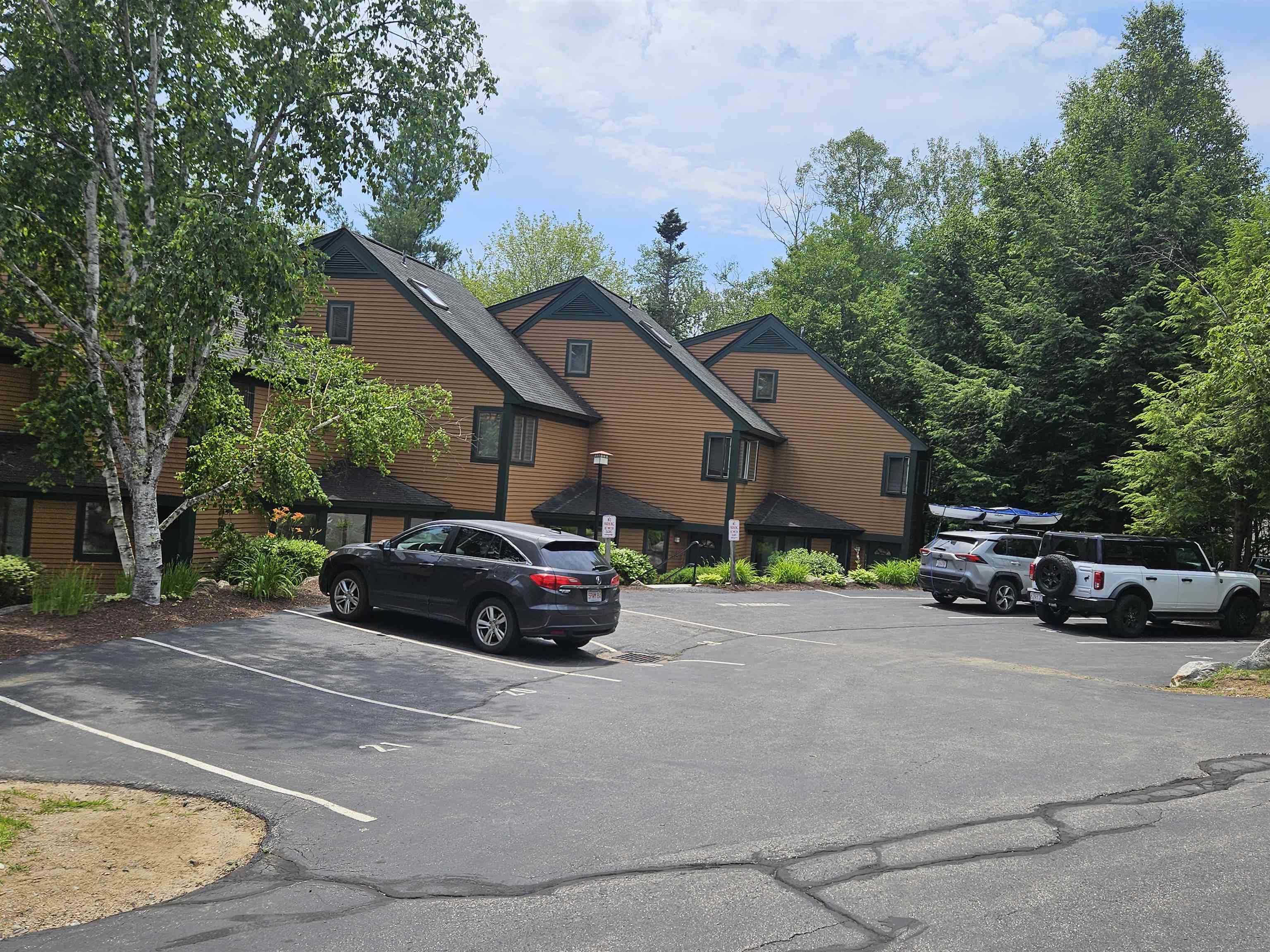 9 Mountain Sun Way Property Photo 3