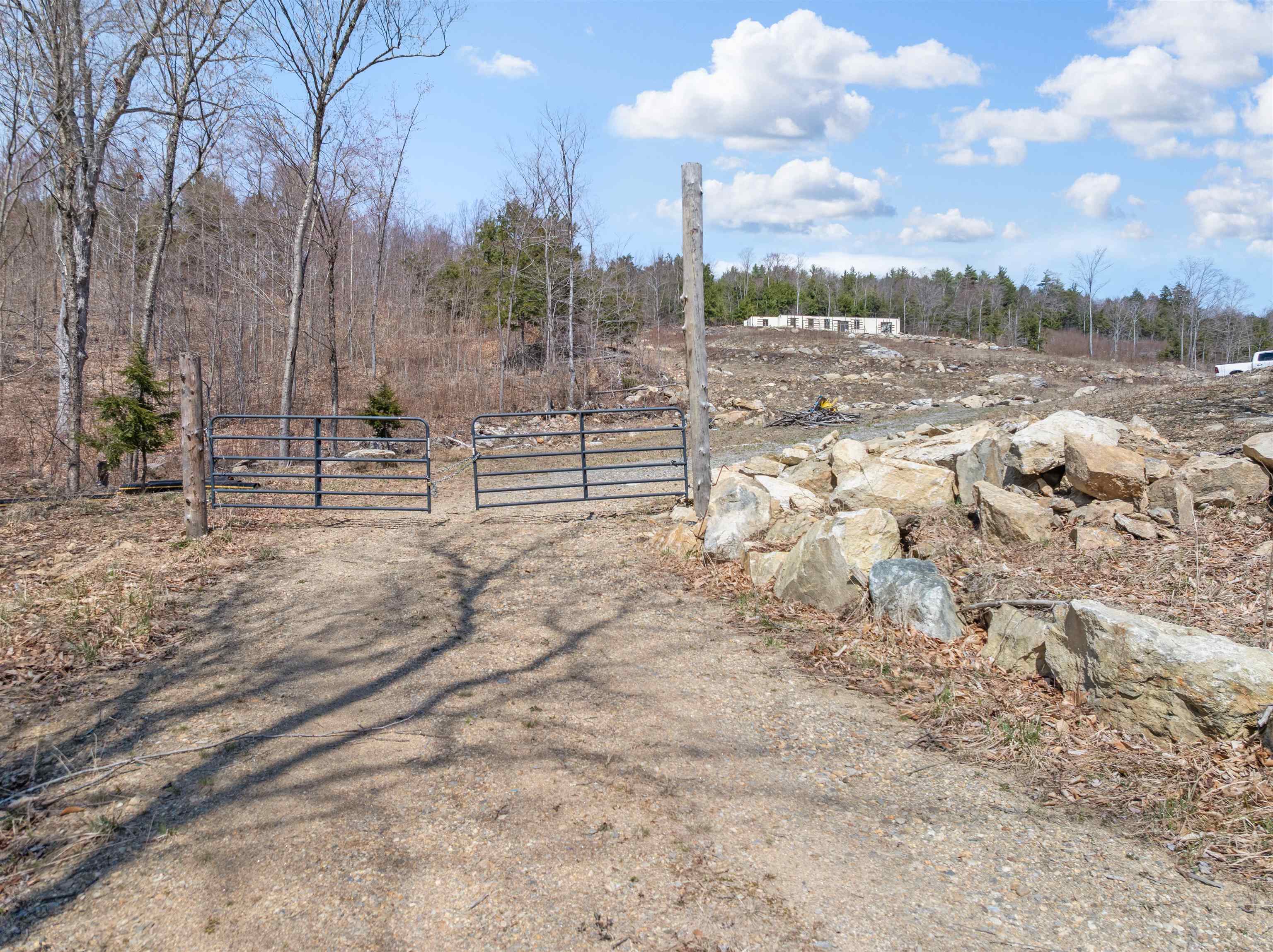 444 Middle Route Property Photo 2