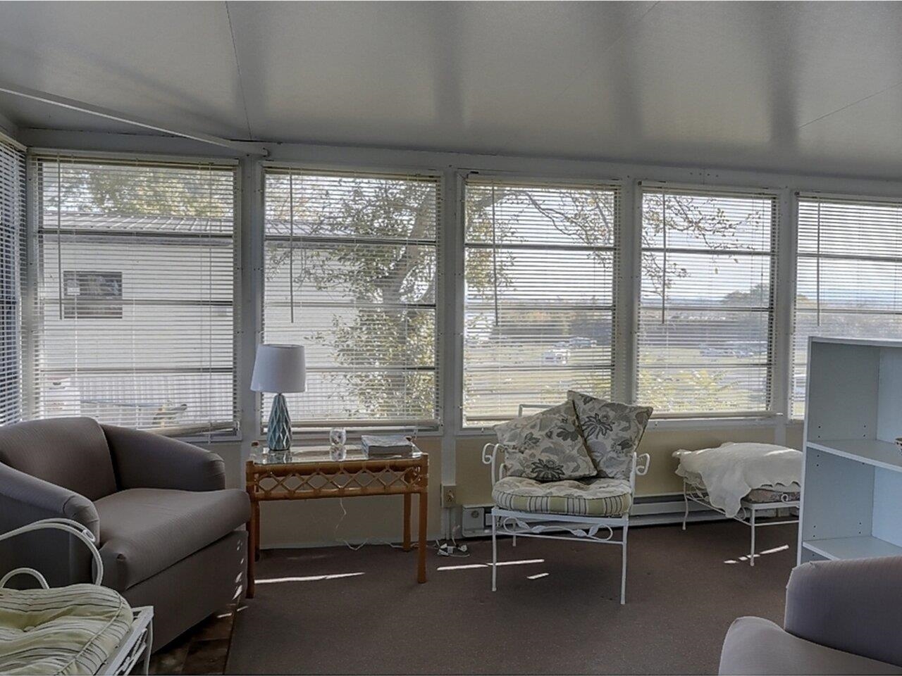 22 Empire Circle Property Photo 5