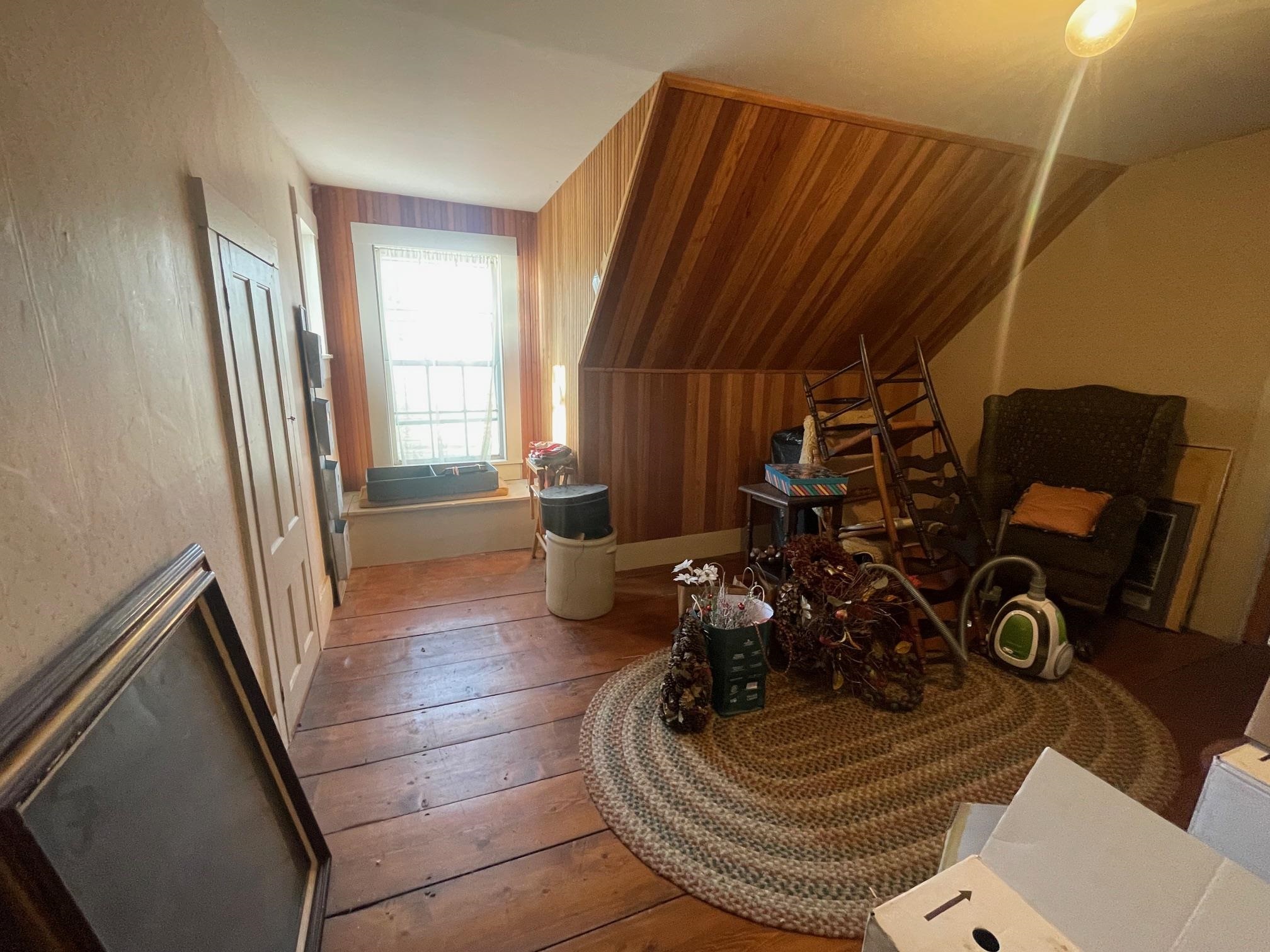 668 Urquhart Road Property Photo 13