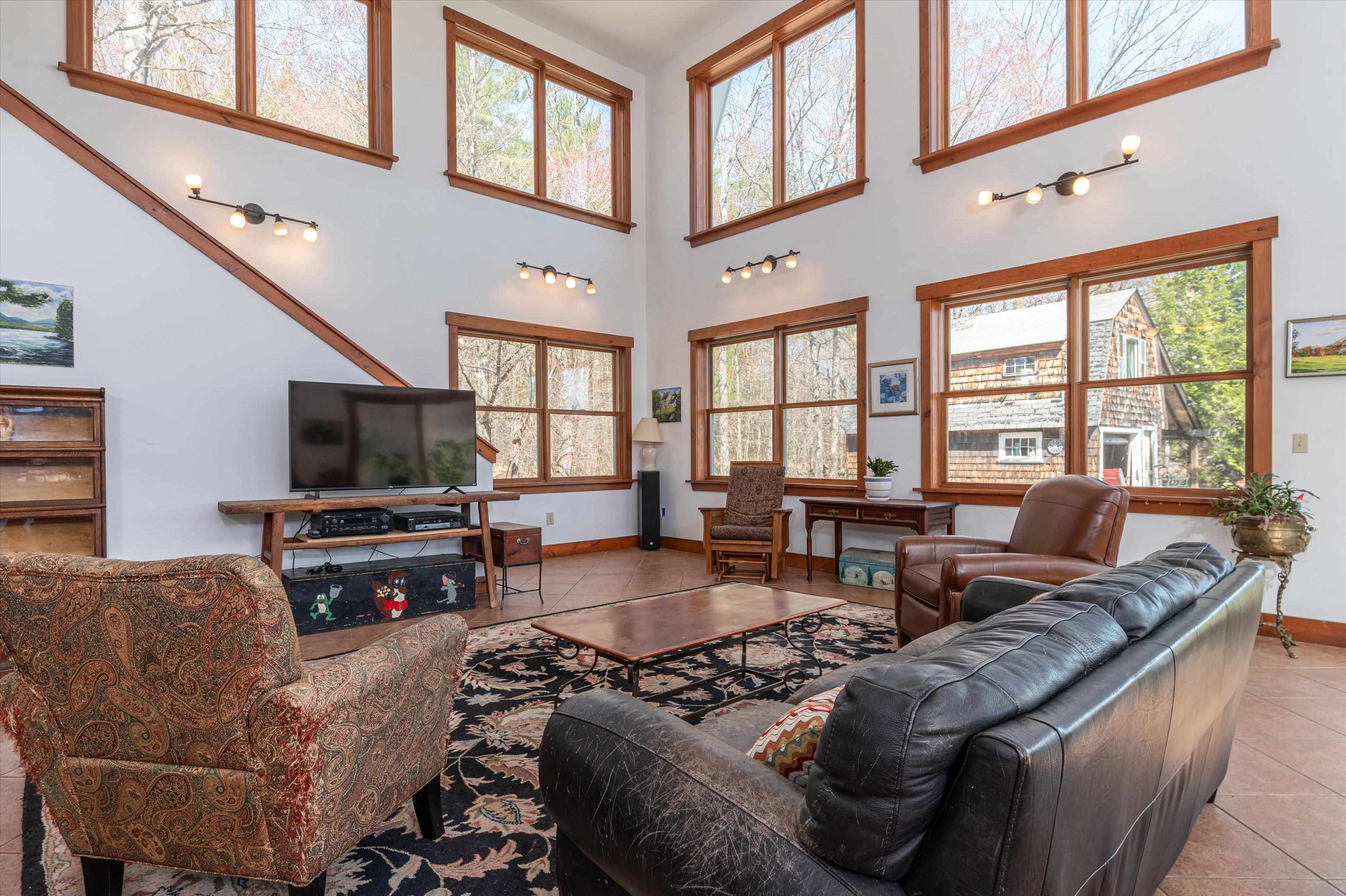 107-109 Baker Road Property Photo 6