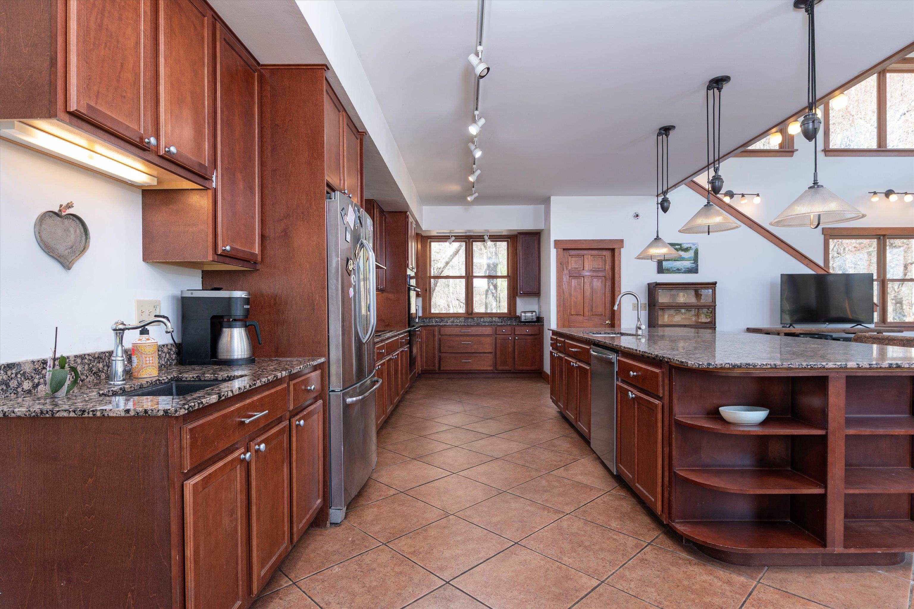 107-109 Baker Road Property Photo 7