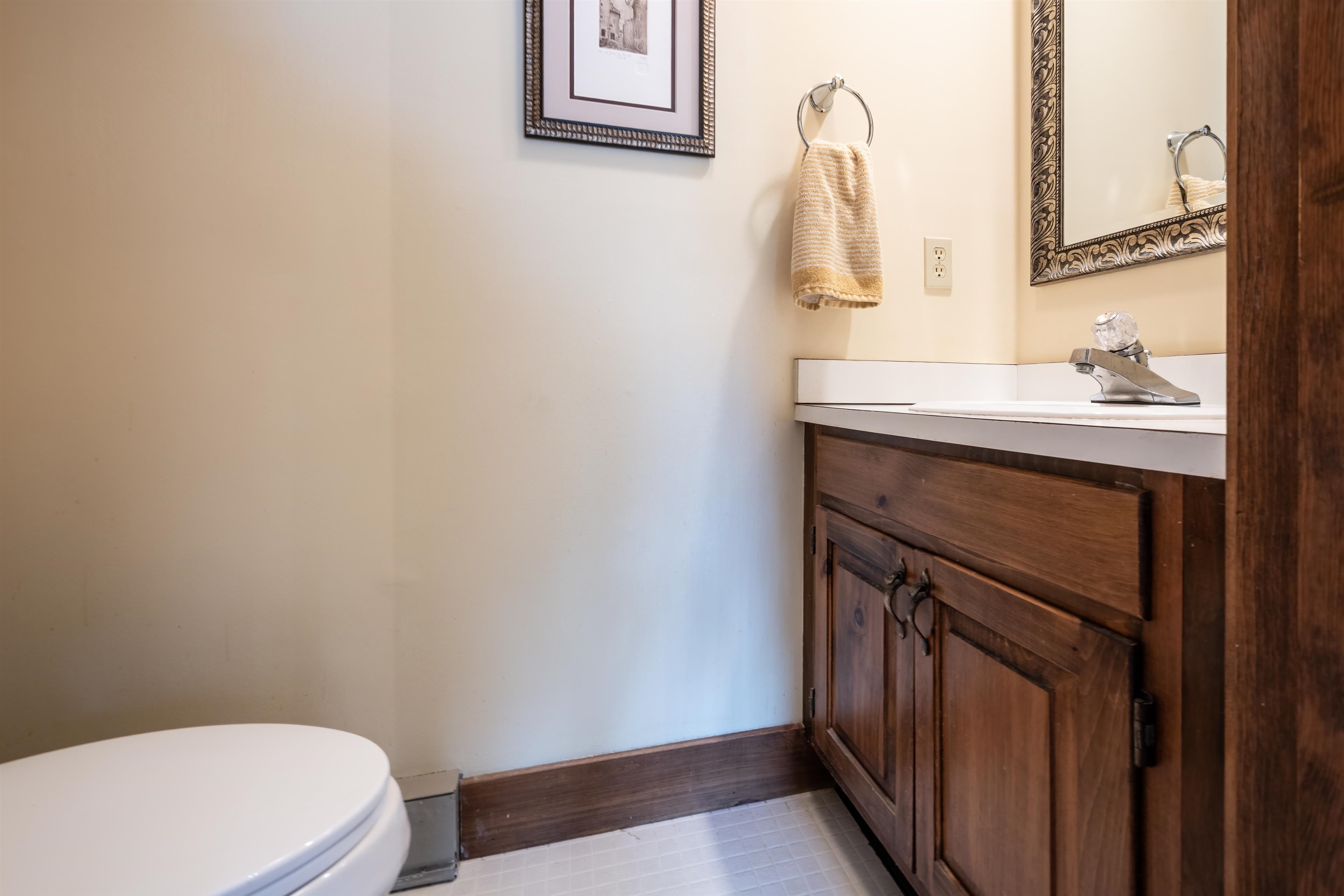 355 Lyman Batcheller Road Property Photo 11