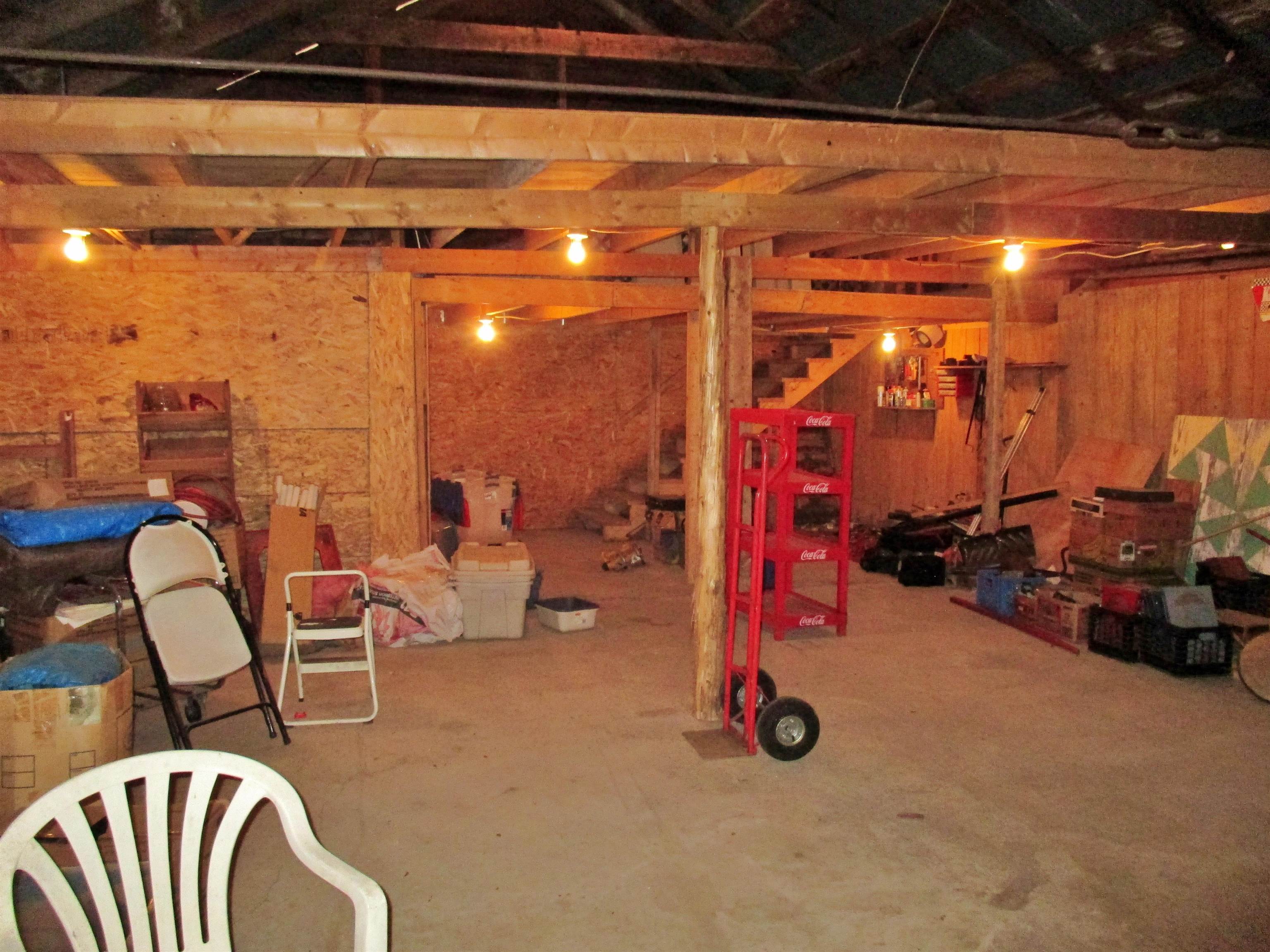 645 Evansville Road Property Photo 19