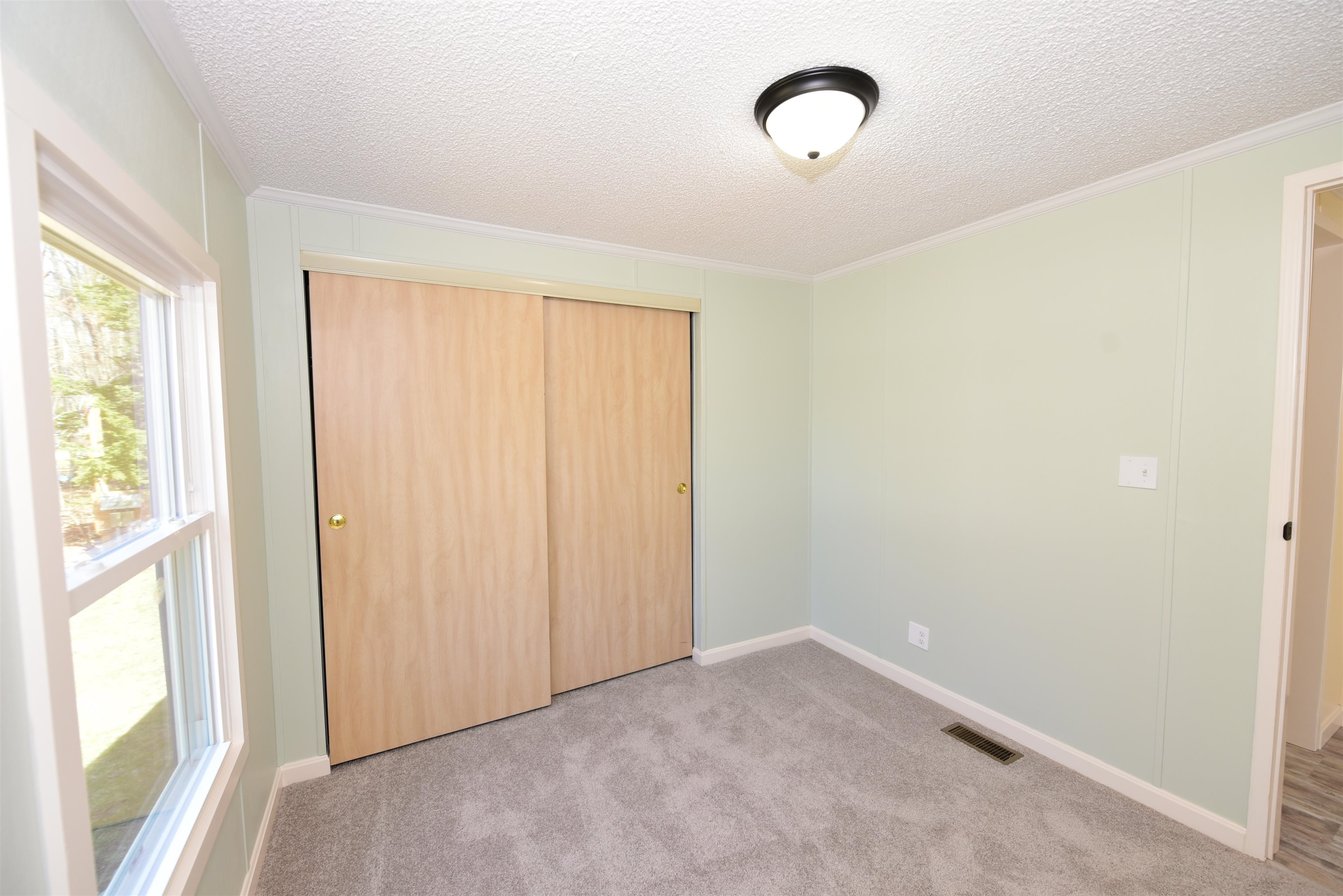 74 Lamplighter Drive Property Photo 35