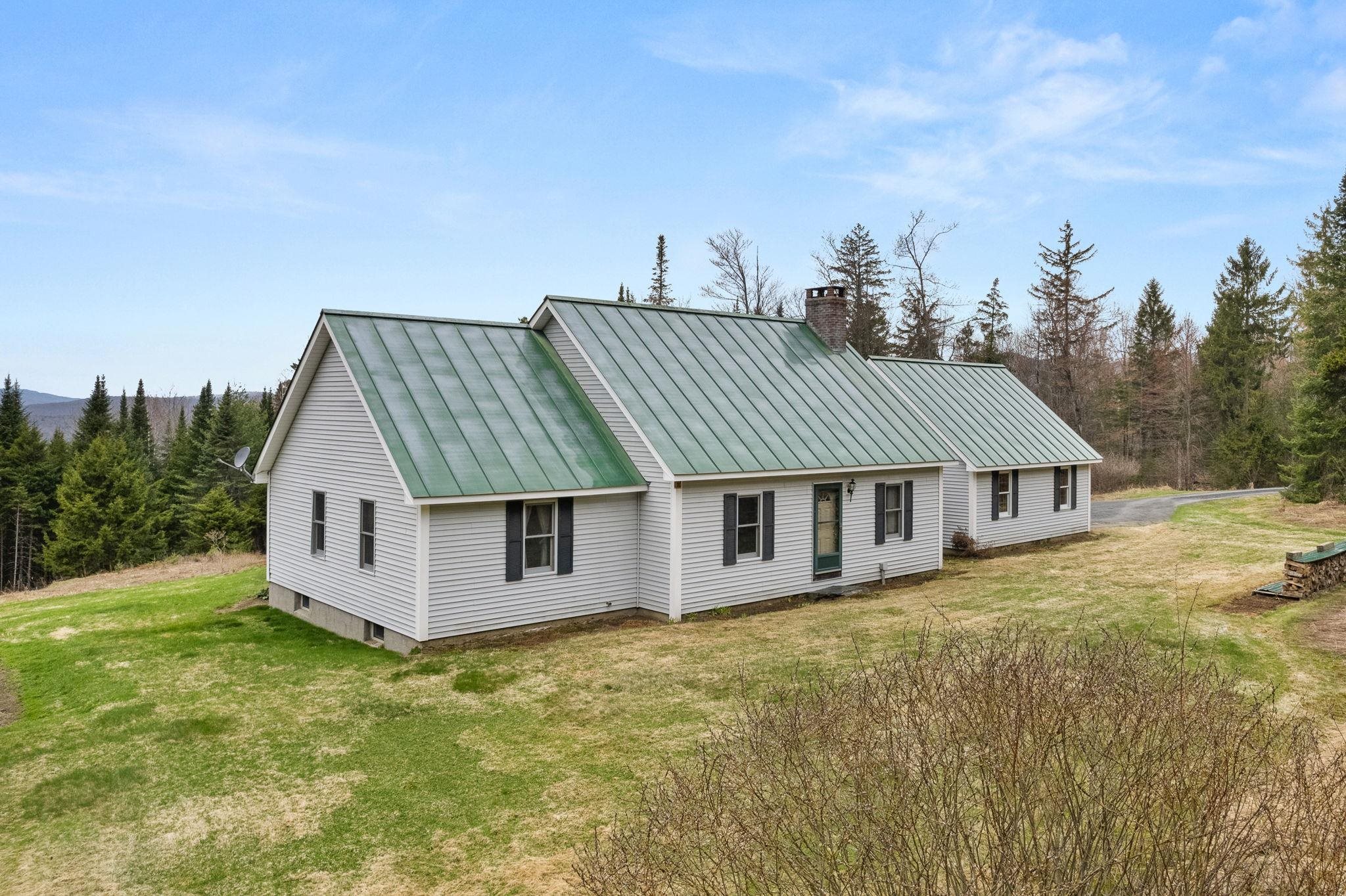 224 East Hill Road Property Photo 1