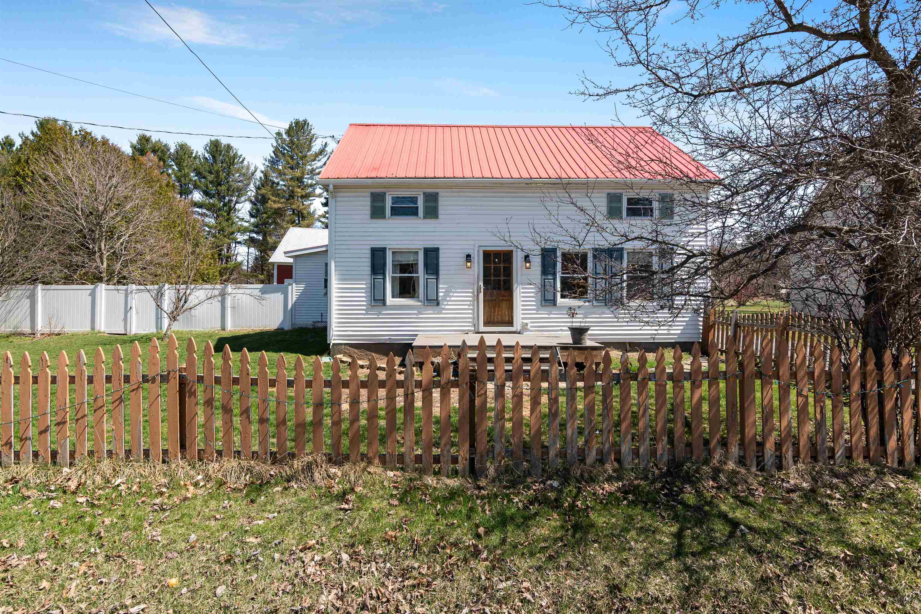 201 Sandhill Road Property Photo 1