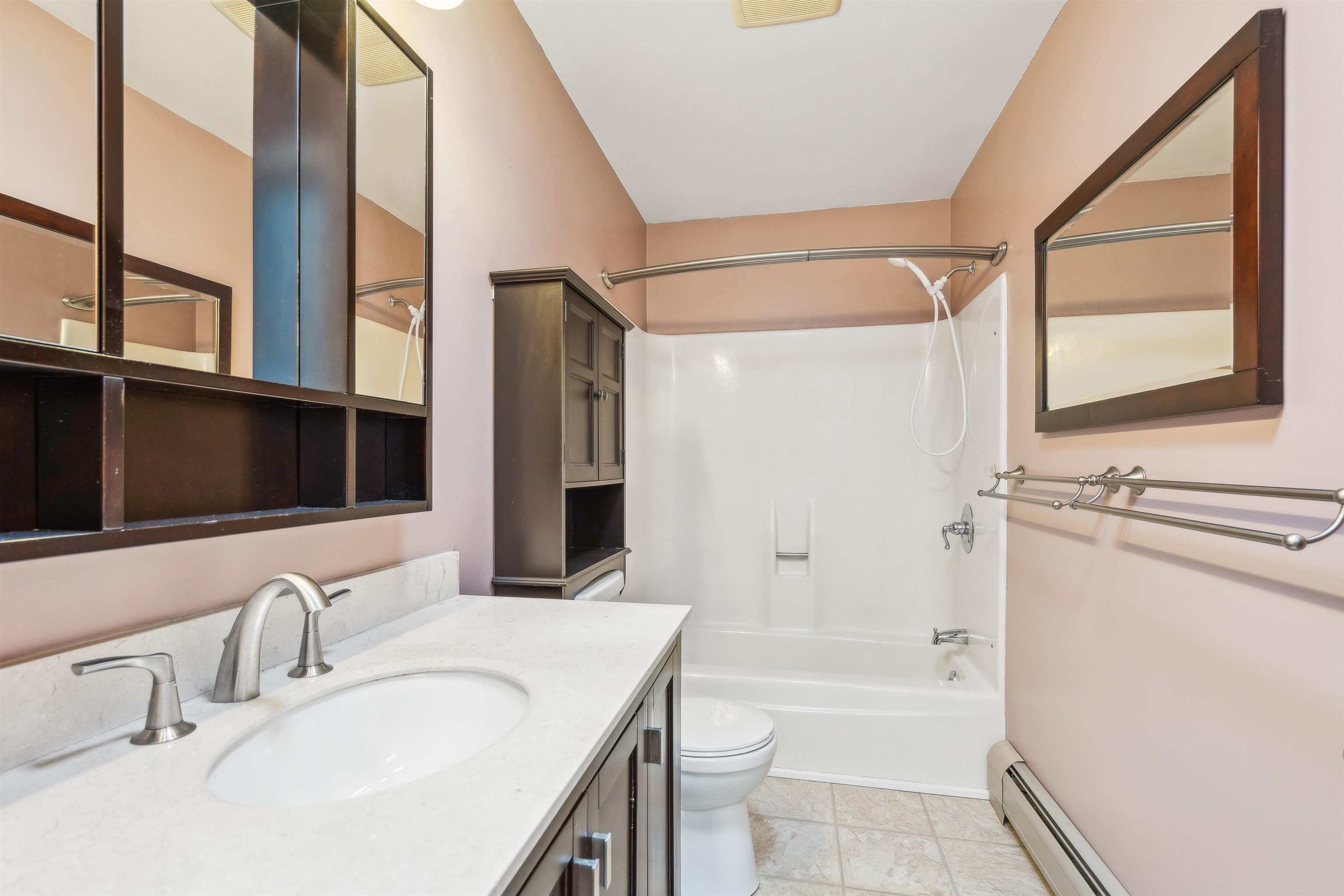 1 Grace Avenue Property Photo 16