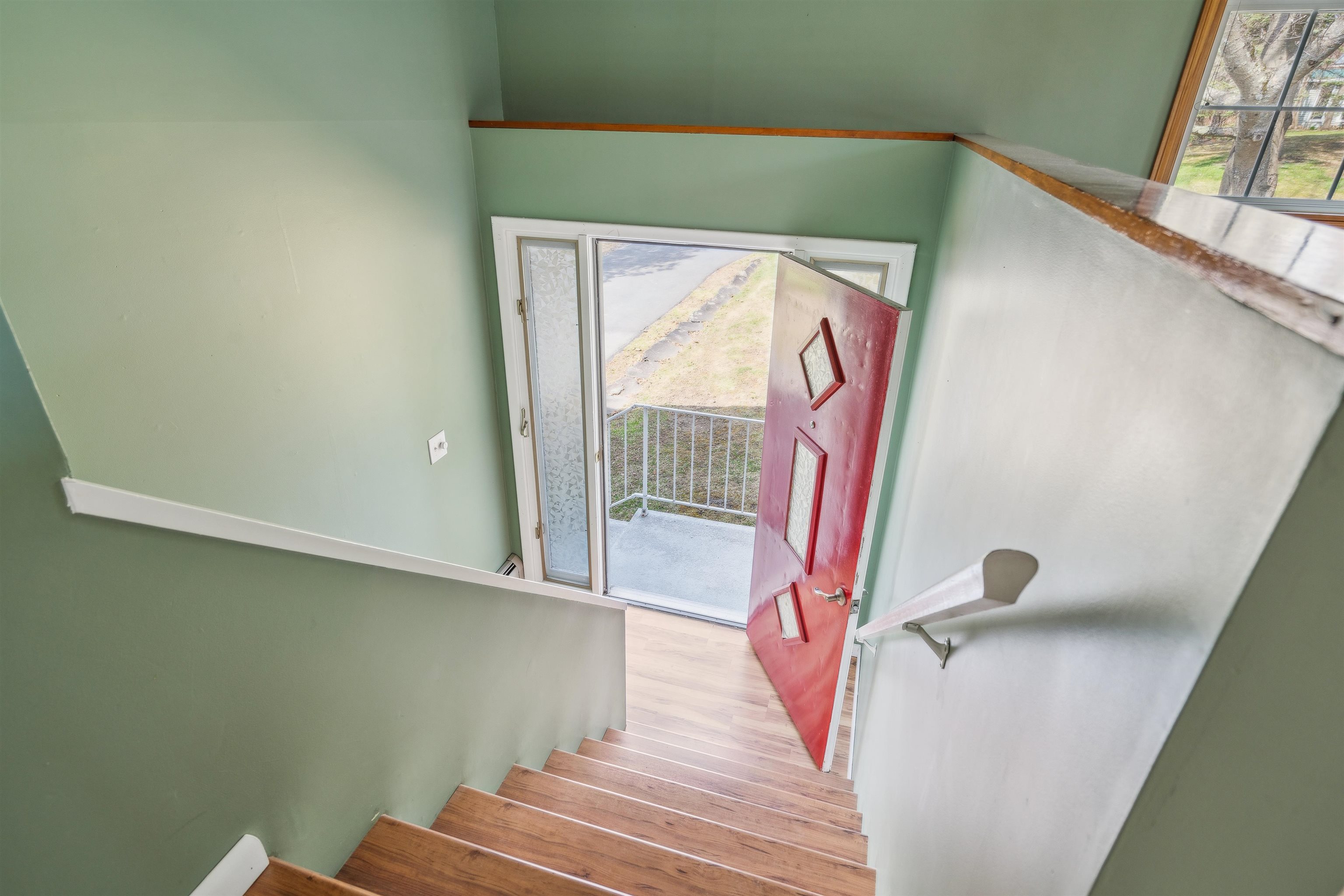1 Grace Avenue Property Photo 23