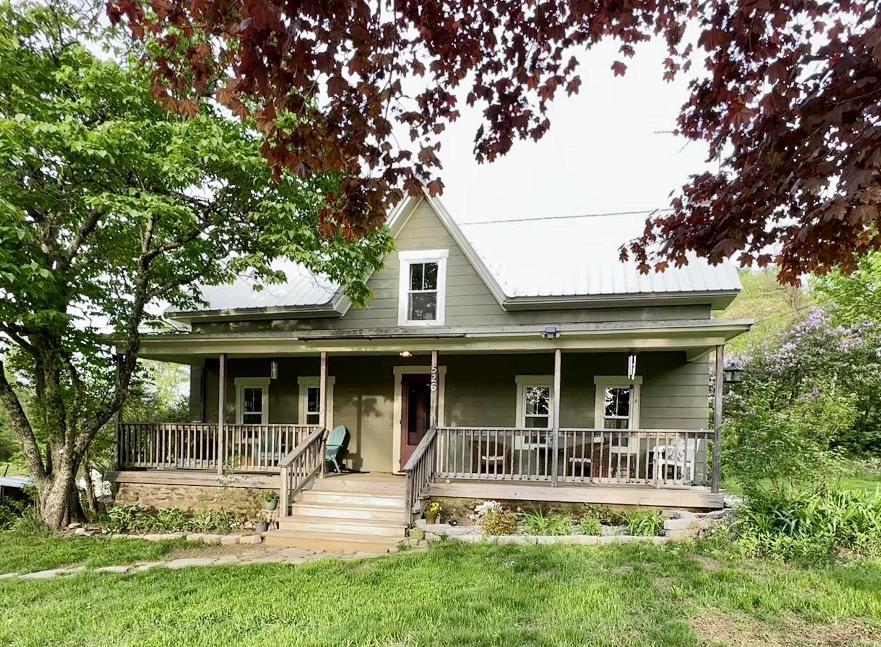 526 Northwest Road Property Photo 1