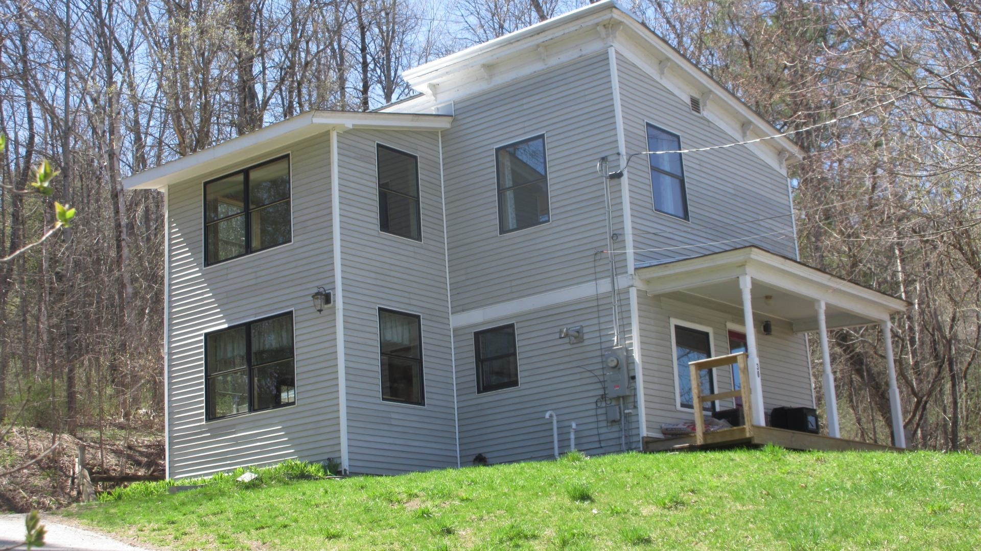 30 Lawrence Avenue Property Photo 1
