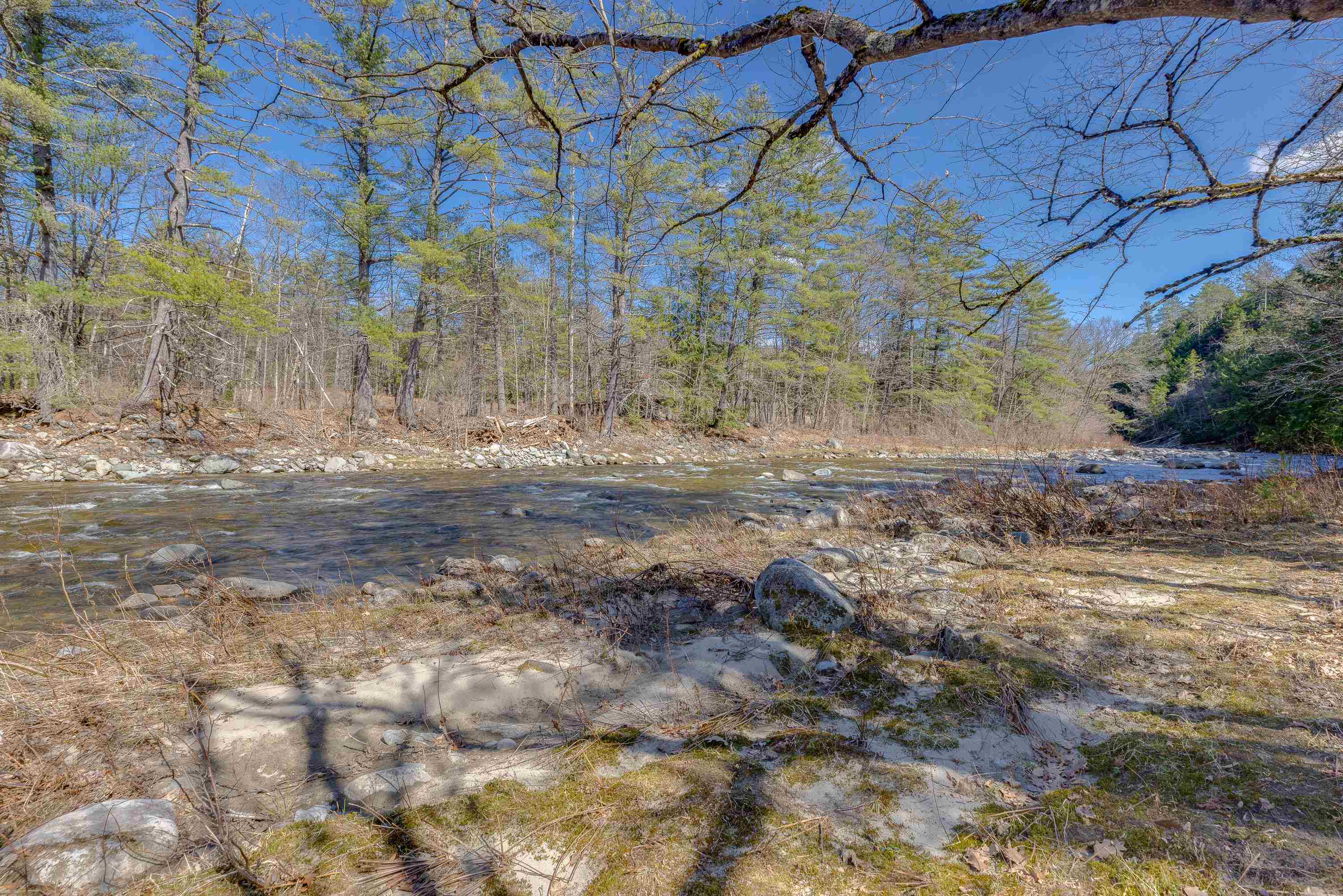 1502 River Road Property Photo 1