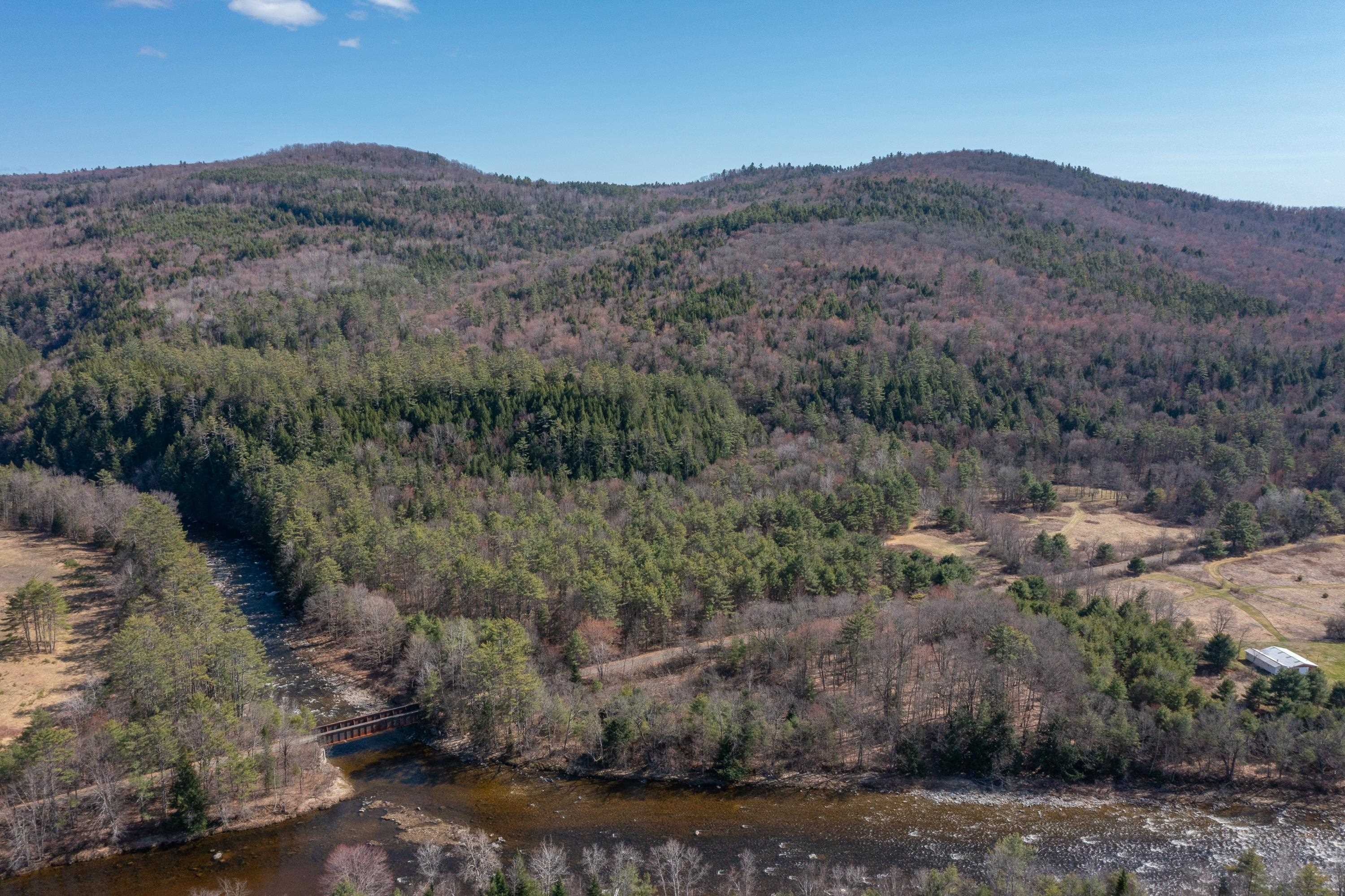 1502 River Road Property Photo 2
