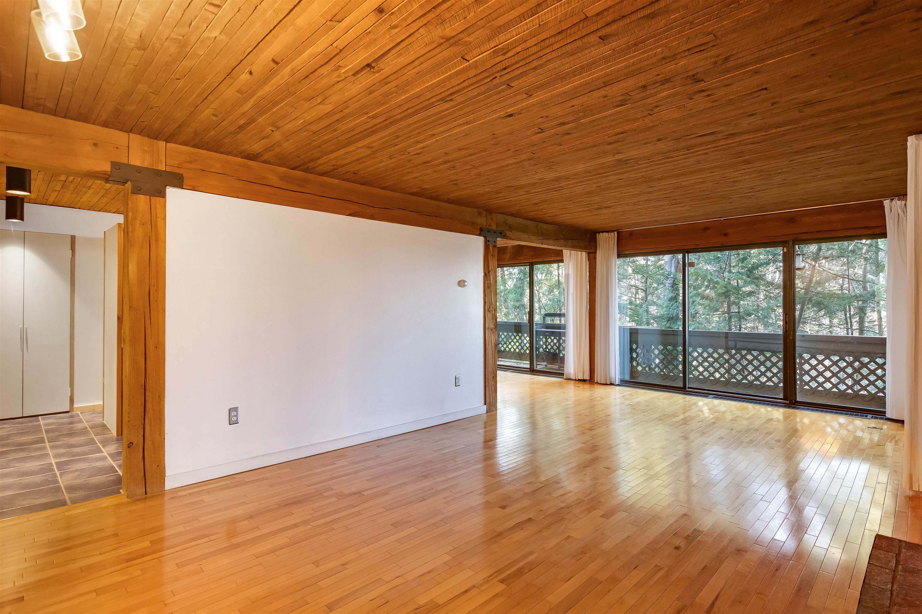 122 Redrock Drive Property Photo 15