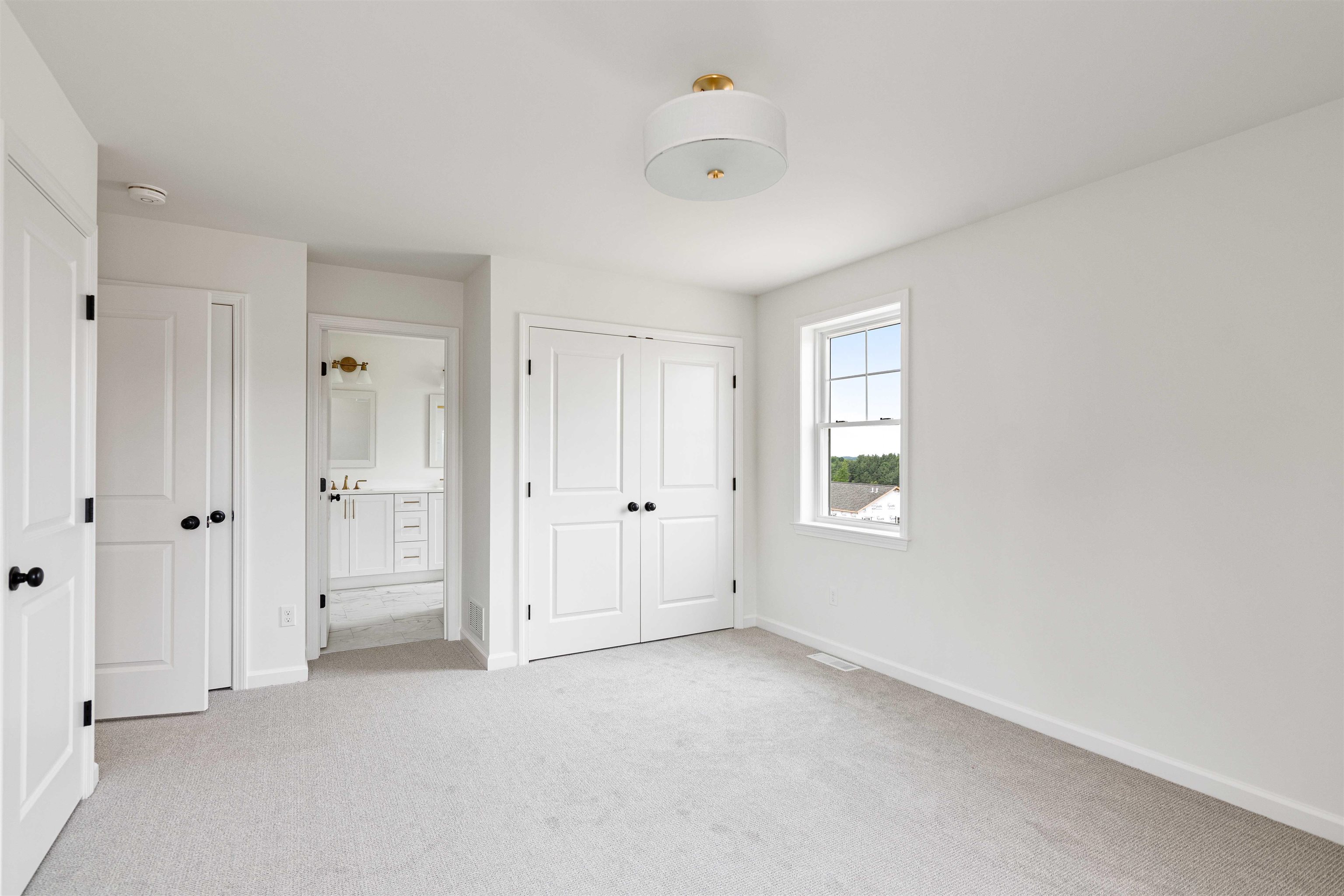 15 Dogwood Circle Property Photo 12