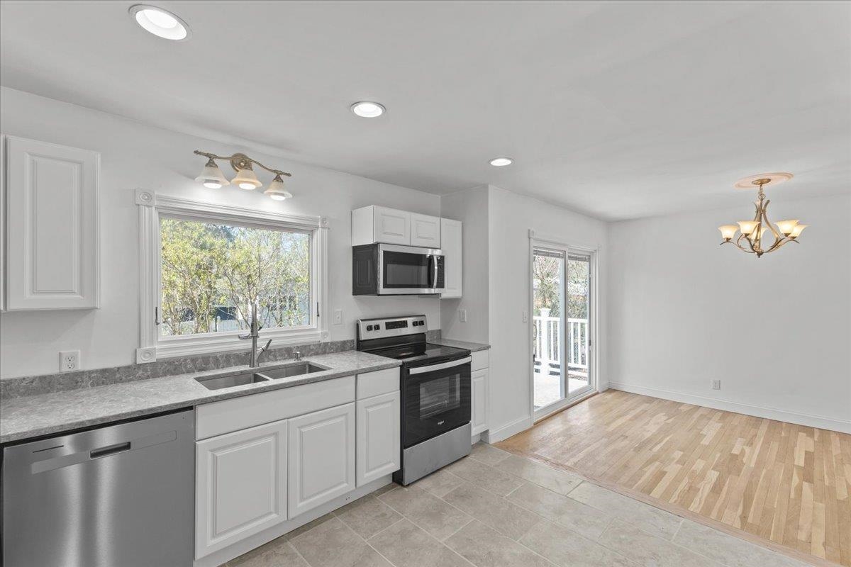 11 Duchess Avenue Property Photo 12