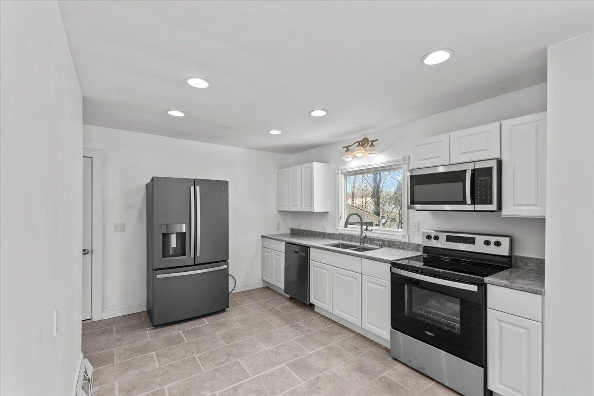 11 Duchess Avenue Property Photo 13