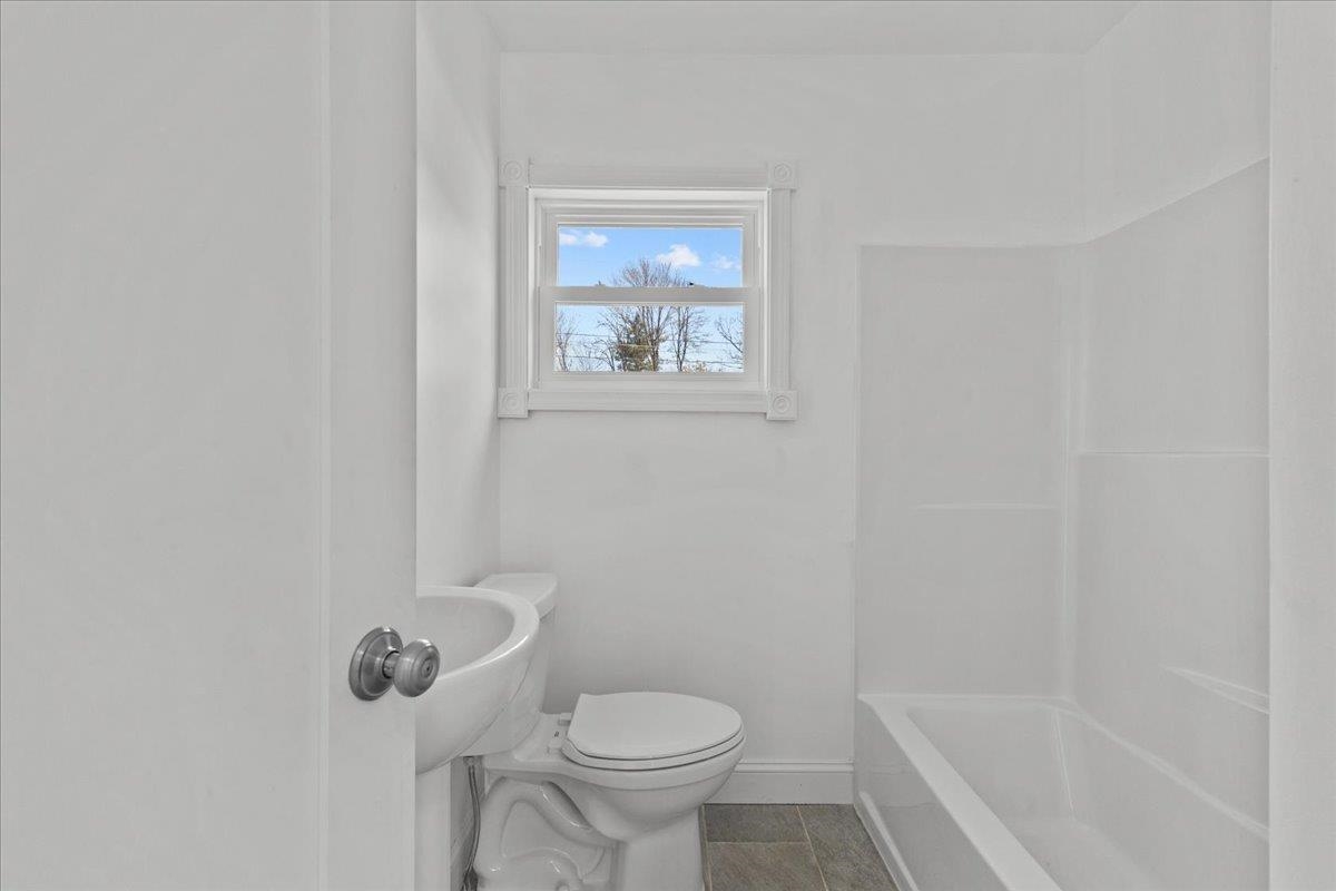 11 Duchess Avenue Property Photo 19