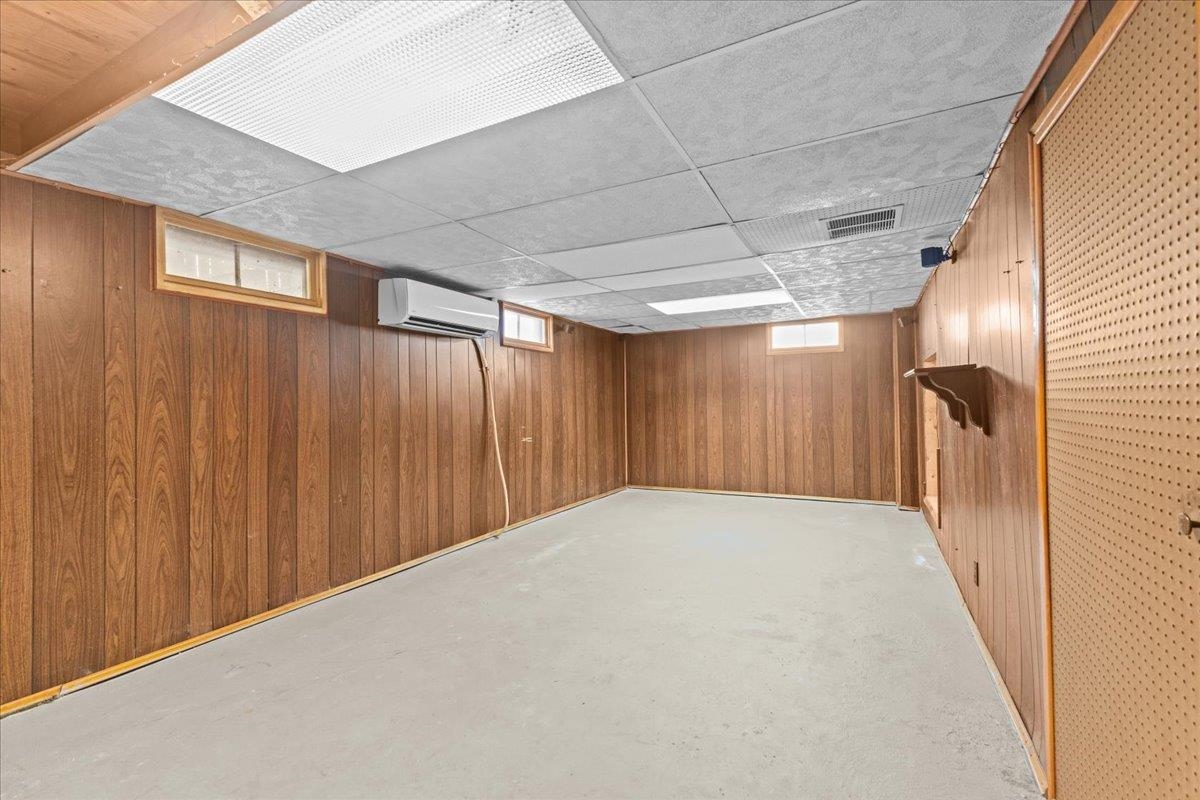 11 Duchess Avenue Property Photo 20