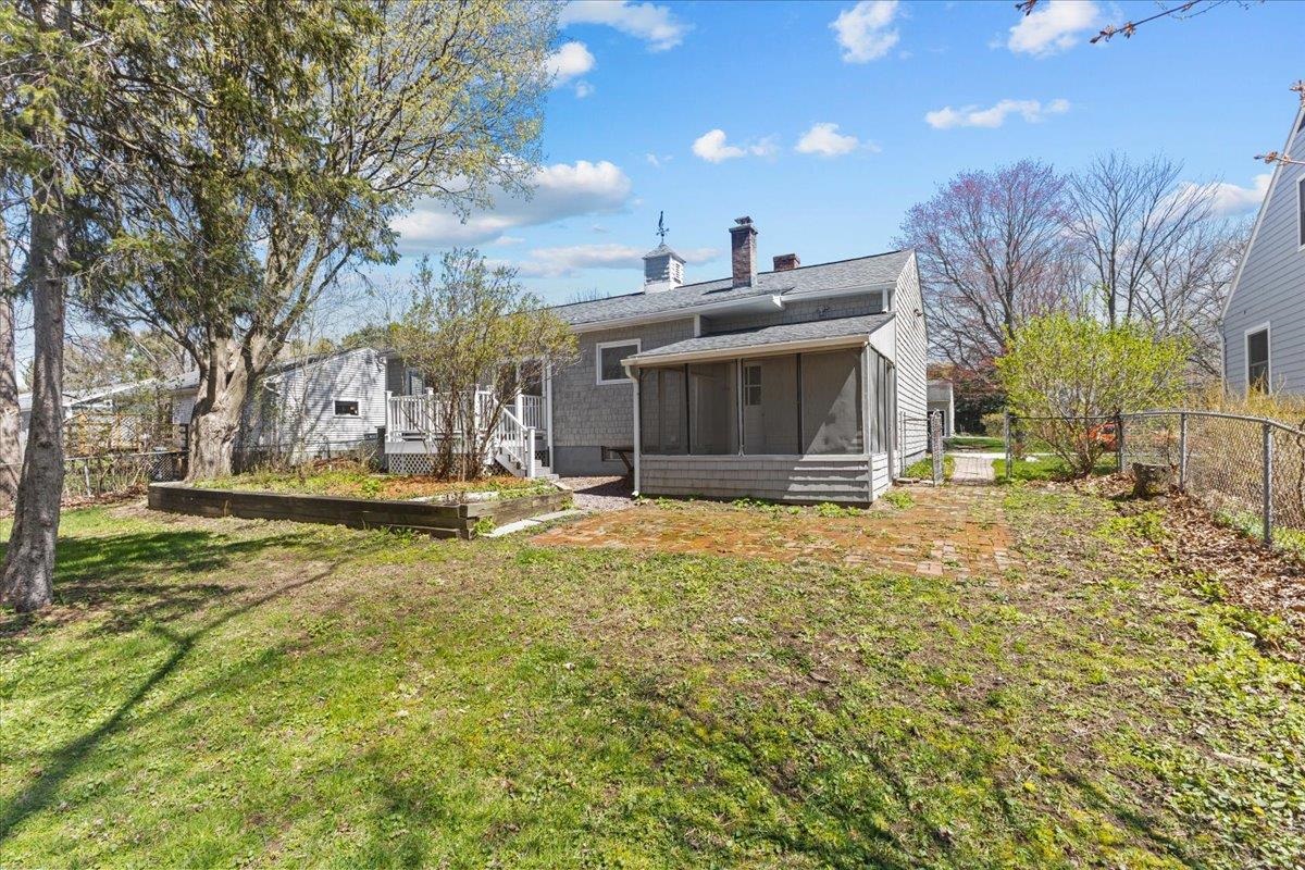 11 Duchess Avenue Property Photo 33