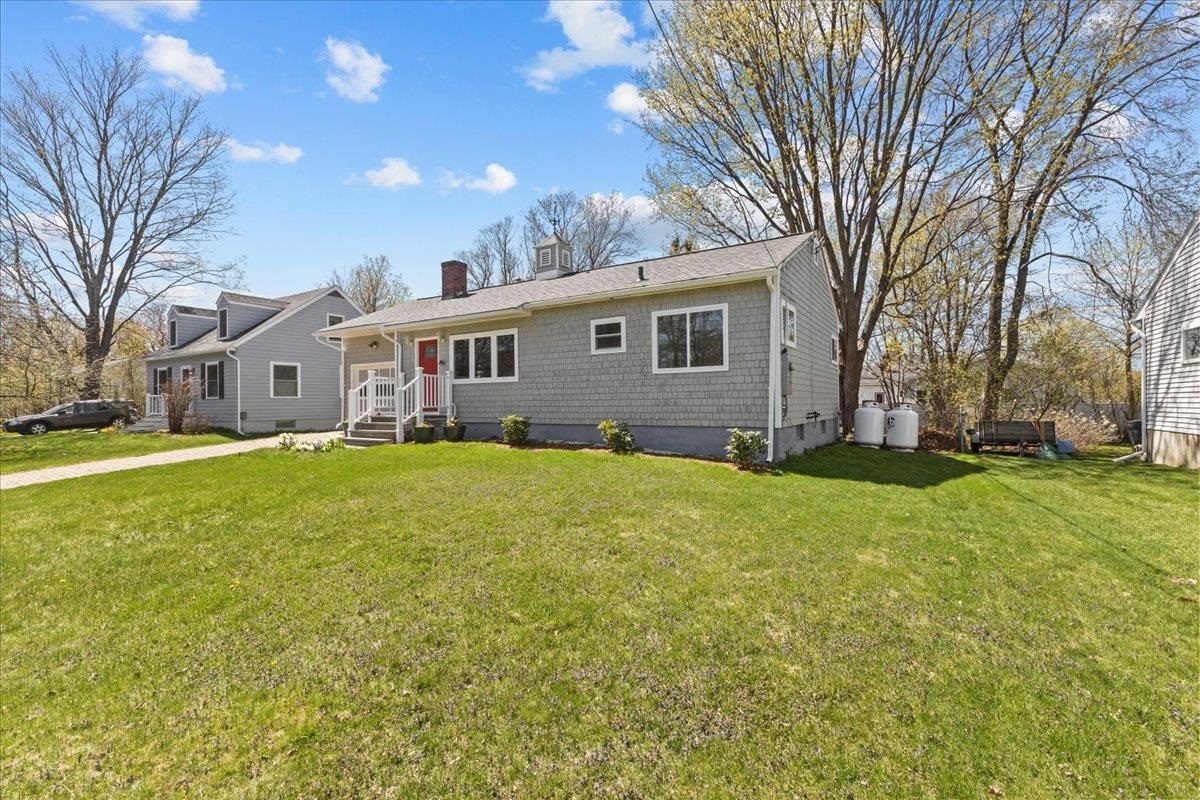 11 Duchess Avenue Property Photo 37