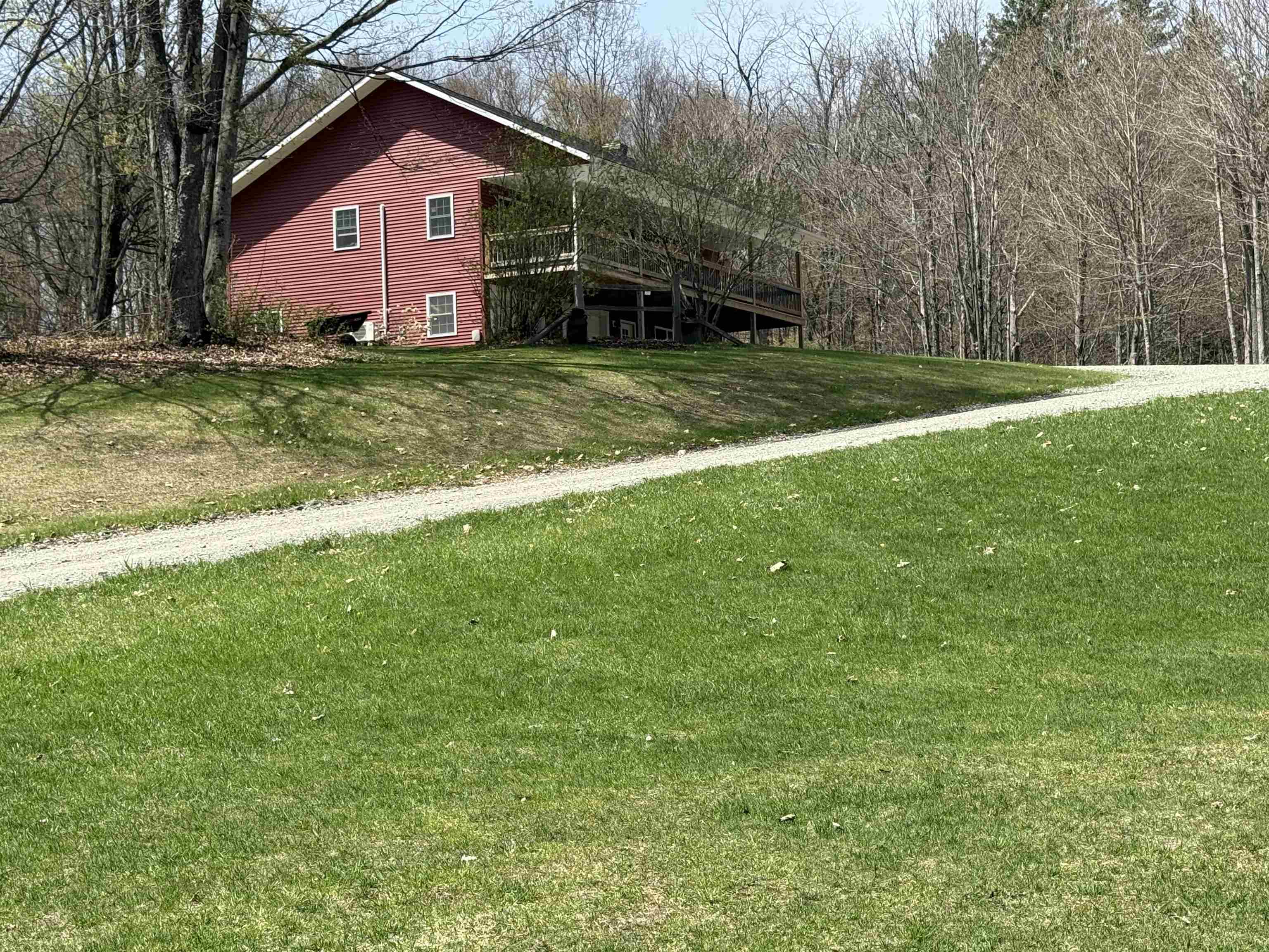 83 Daisy Hollow Road Property Photo 1