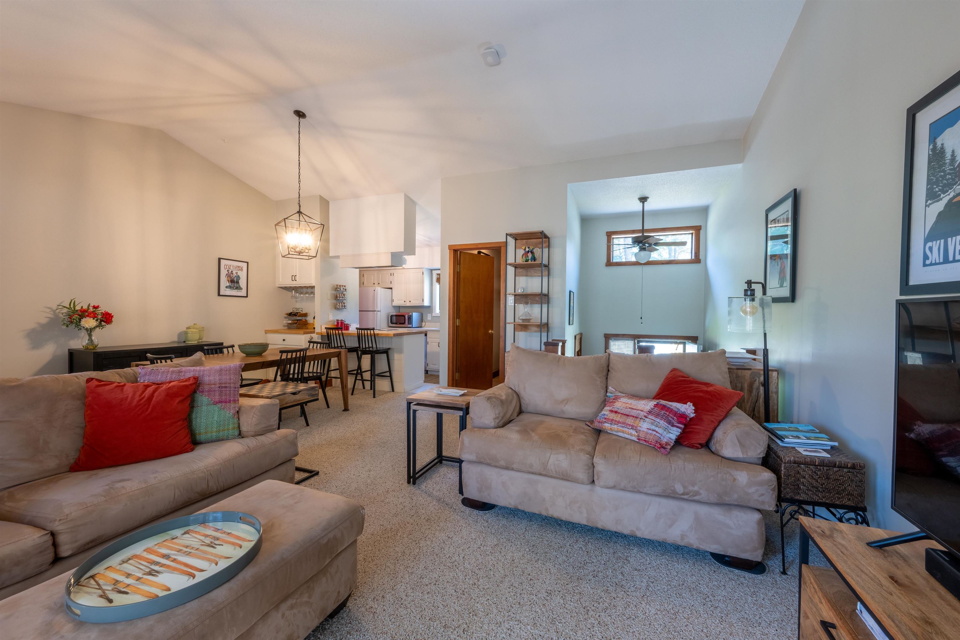 383 Old Quechee Road Property Photo 19