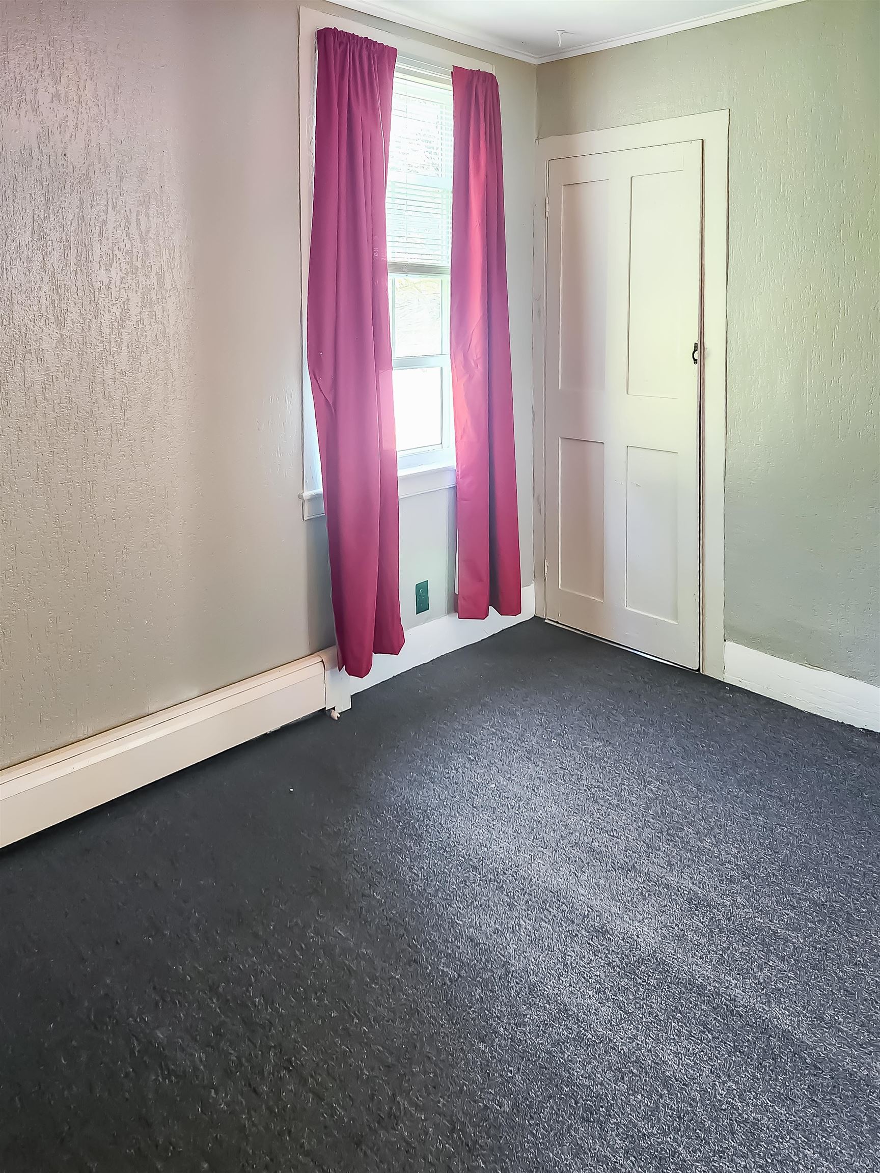 81 High Street Property Photo 15