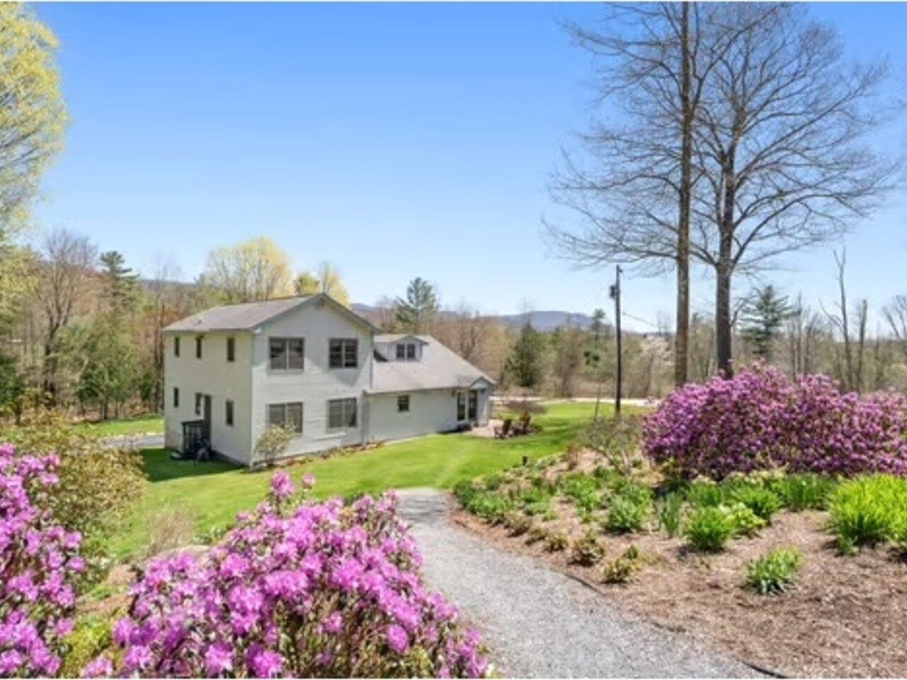 959 Fern Lake Road Property Photo 1