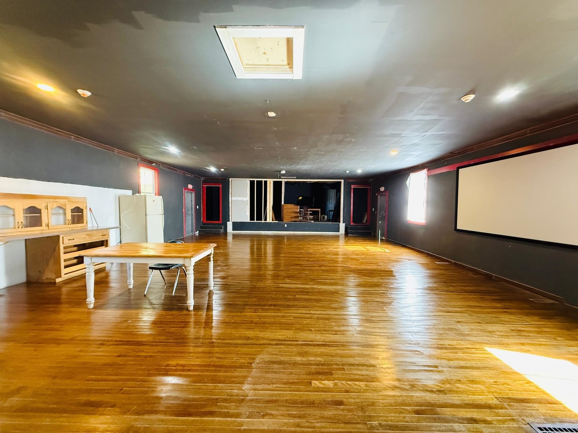 5755 Us Route 5 Property Photo 8