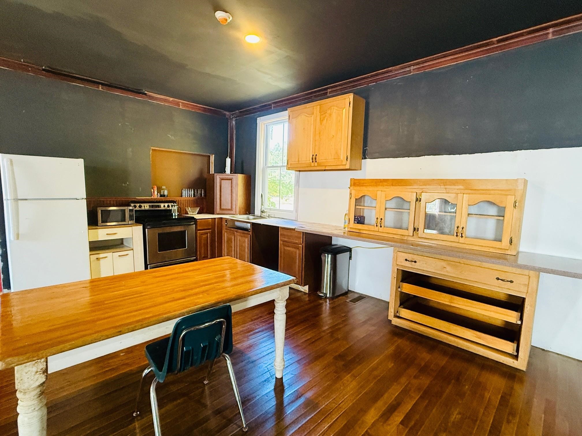 5755 Us Route 5 Property Photo 9