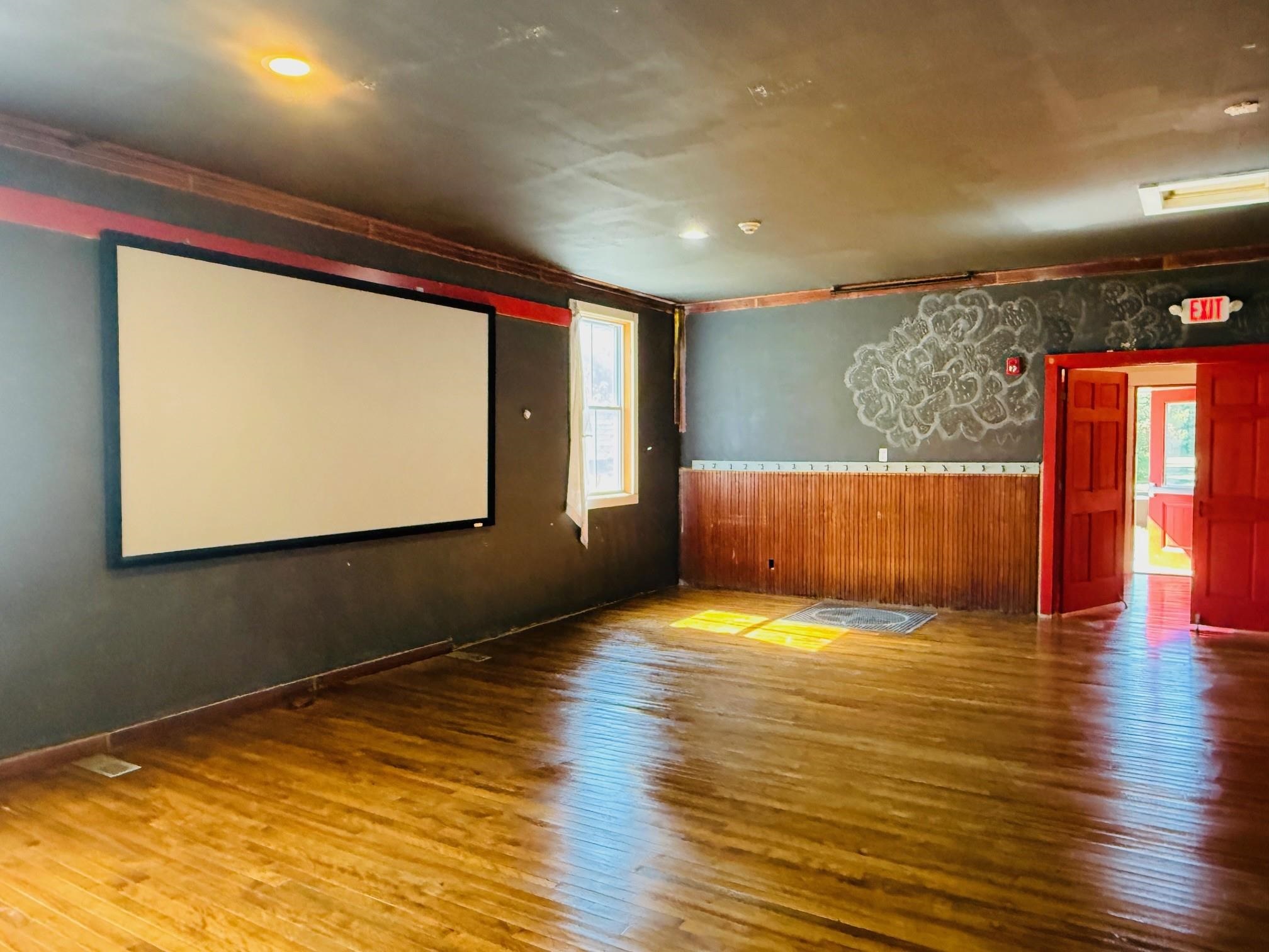 5755 Us Route 5 Property Photo 10