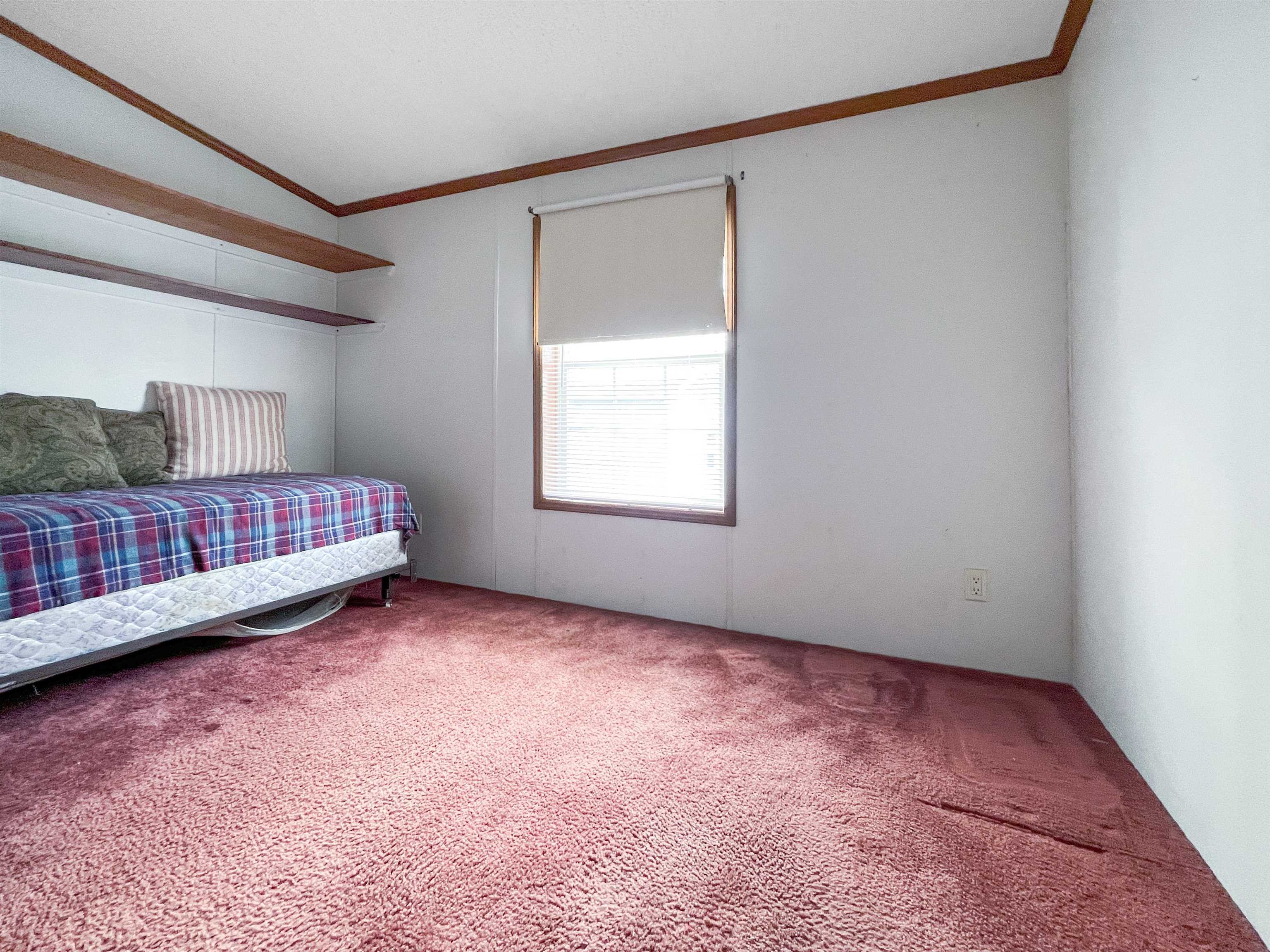10 Marc Avenue Property Photo 13