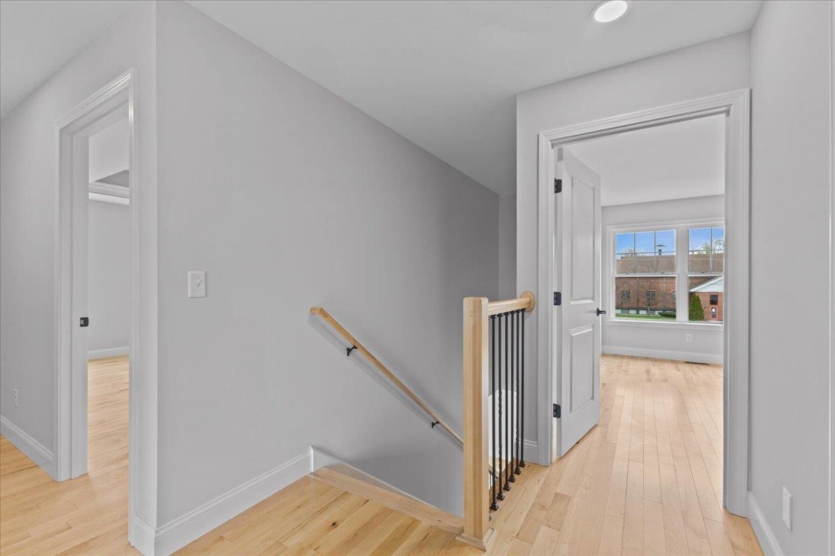 18 Walters Way Property Photo 13