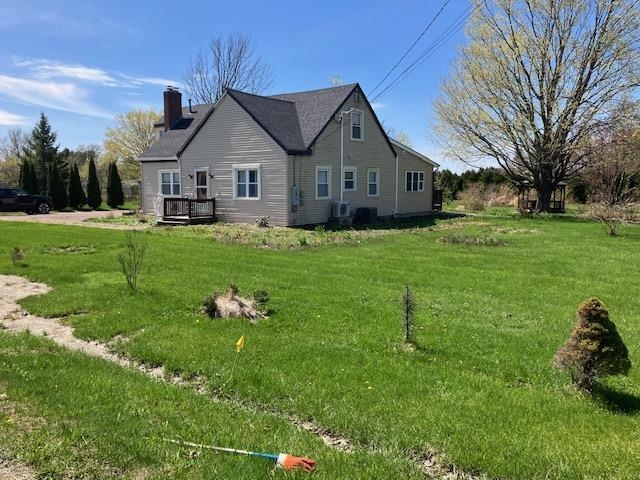 107 Middle Road Property Photo 1
