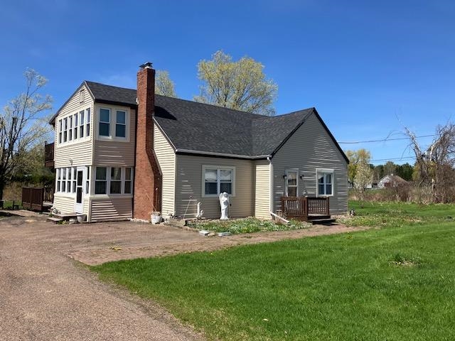 107 Middle Road Property Photo 2
