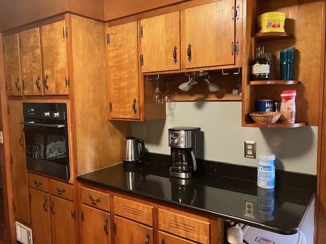107 Middle Road Property Photo 8
