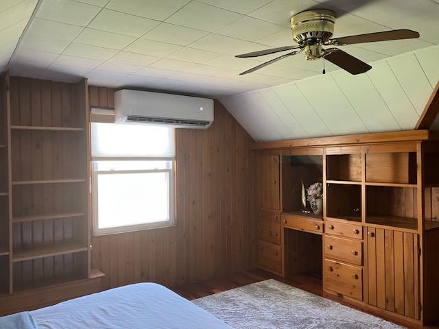 107 Middle Road Property Photo 24