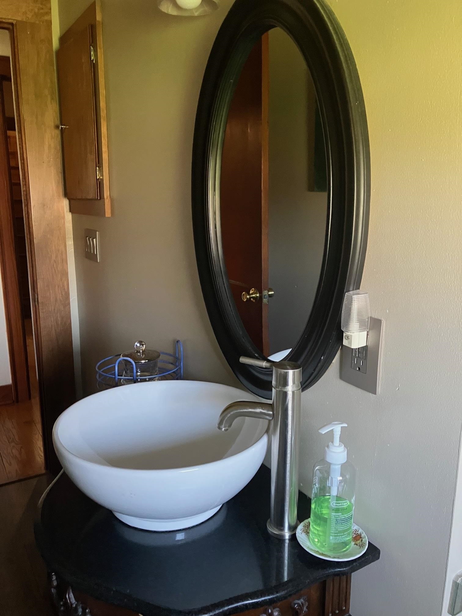 107 Middle Road Property Photo 31