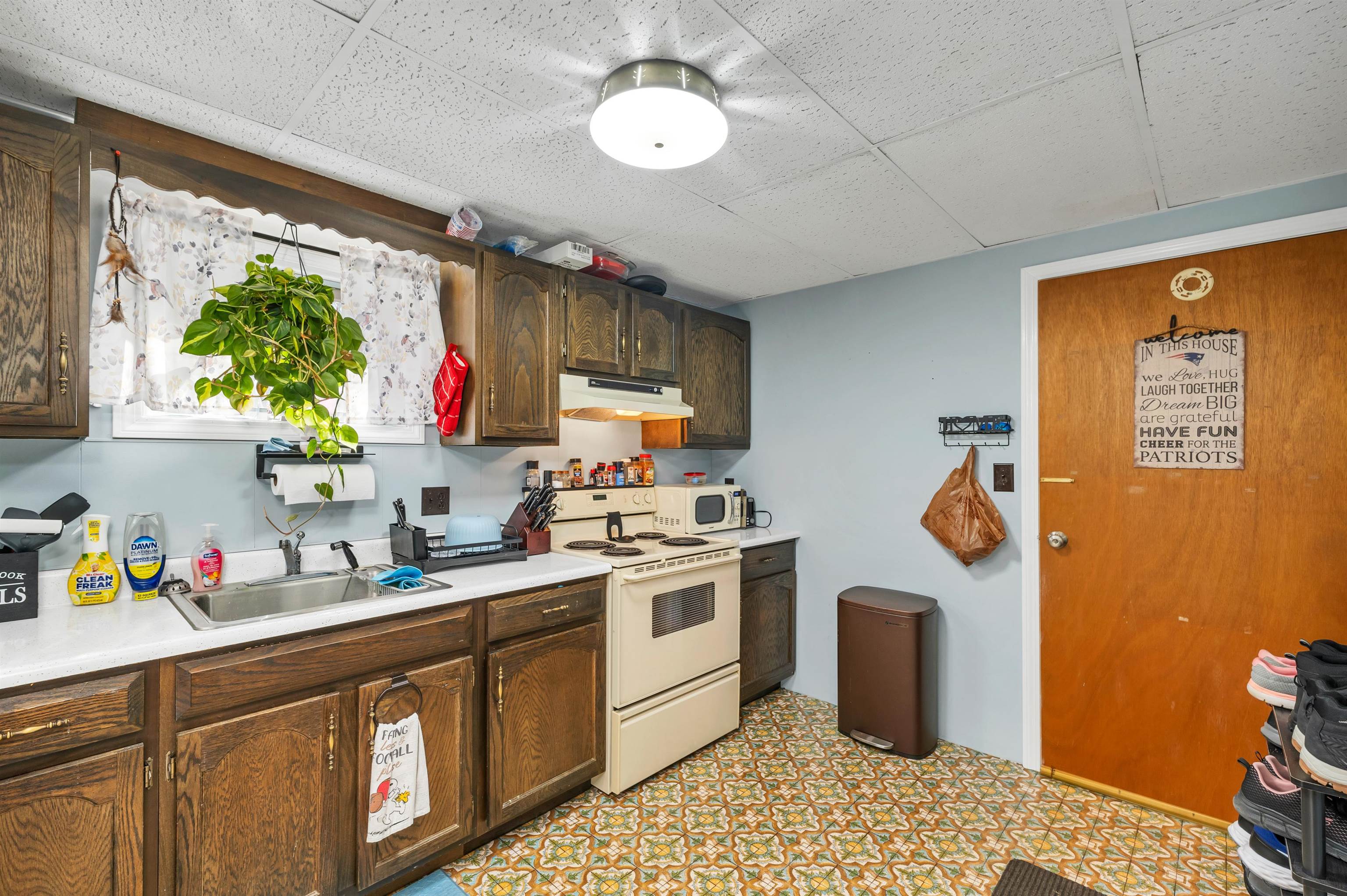 4 Water Street Property Photo 17