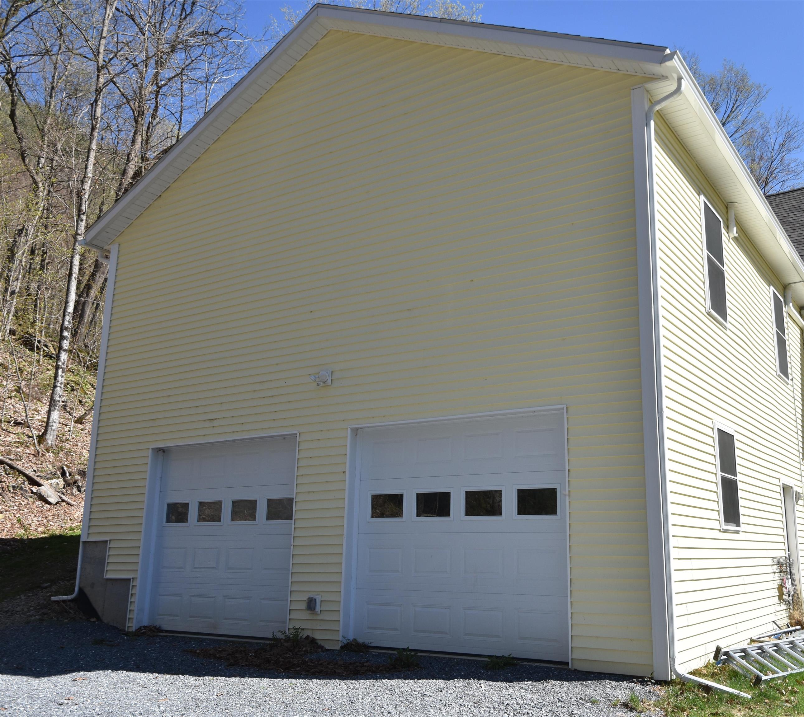 54 Forest Ridge Drive Property Photo 6