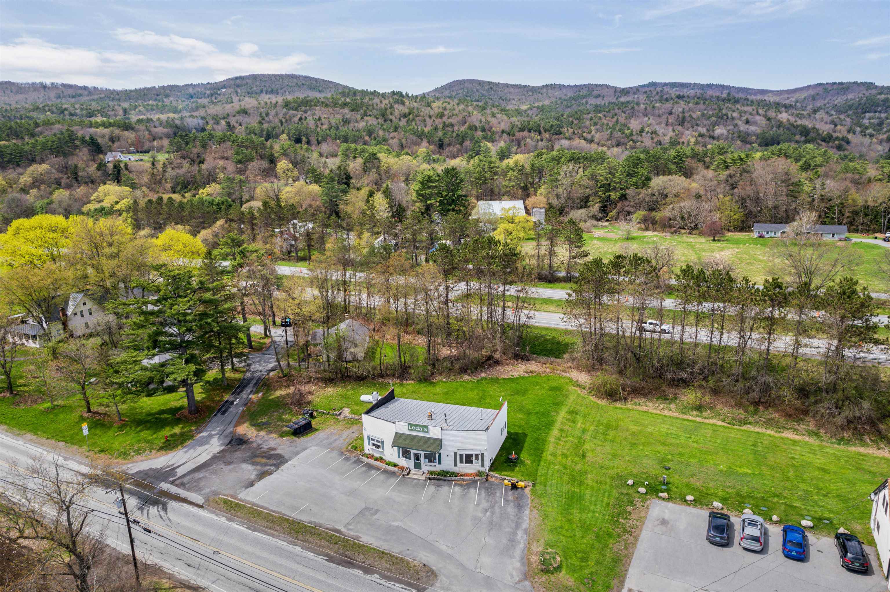 456 Us Route 5 S Property Photo 4