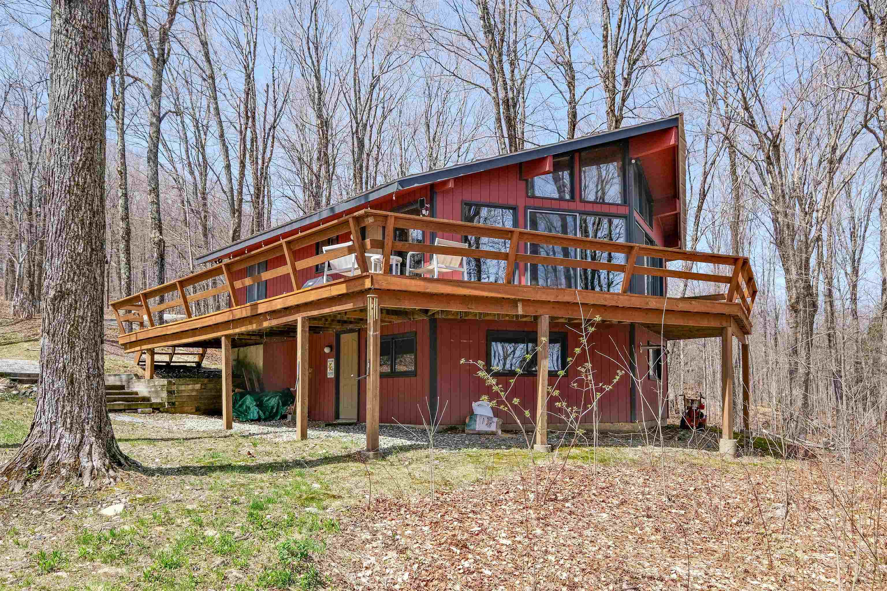 710 Birch Hill Road Property Photo 1