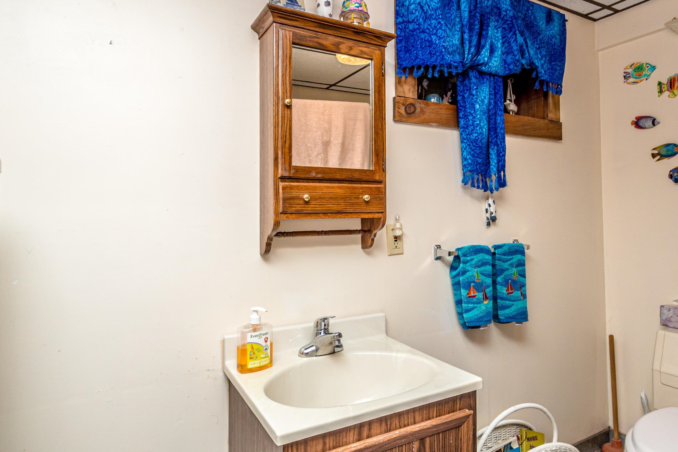 26 Private West 4 Property Photo 32