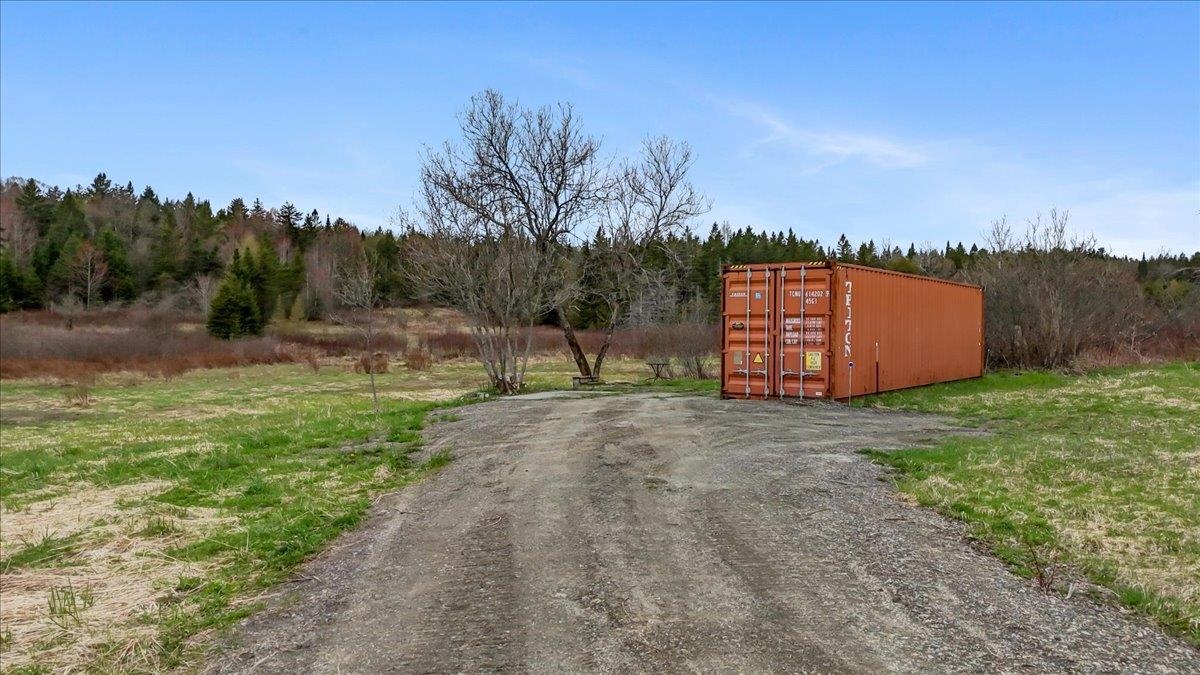 6847 Vermont Route 122 Property Photo 3