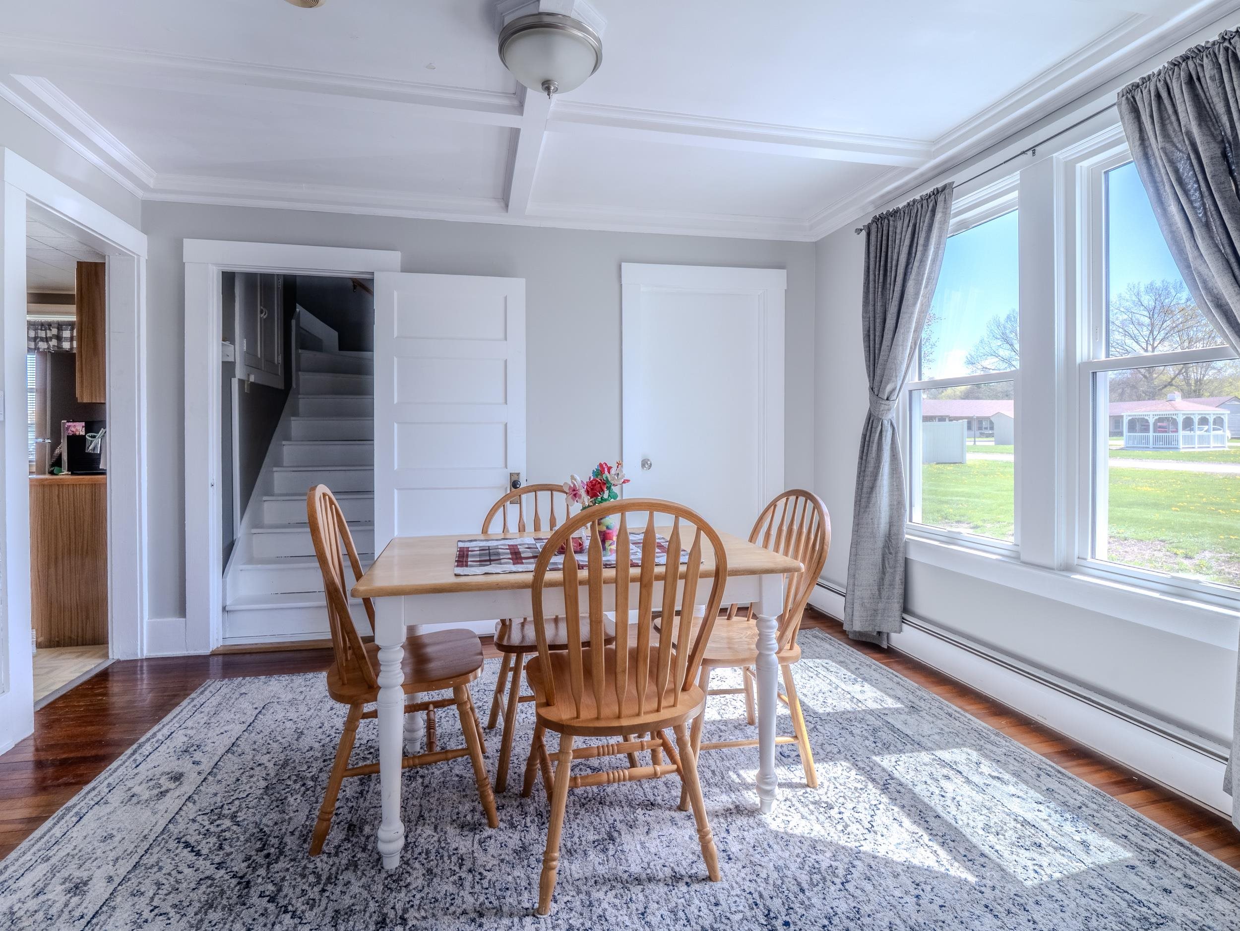 652 York Street Property Photo 16